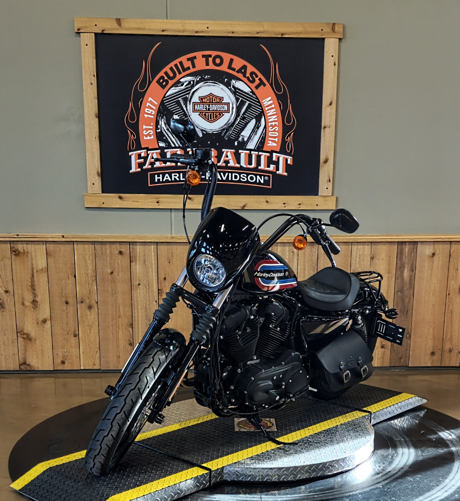 2020 Harley-Davidson Iron 1200™ in Faribault, Minnesota - Photo 4
