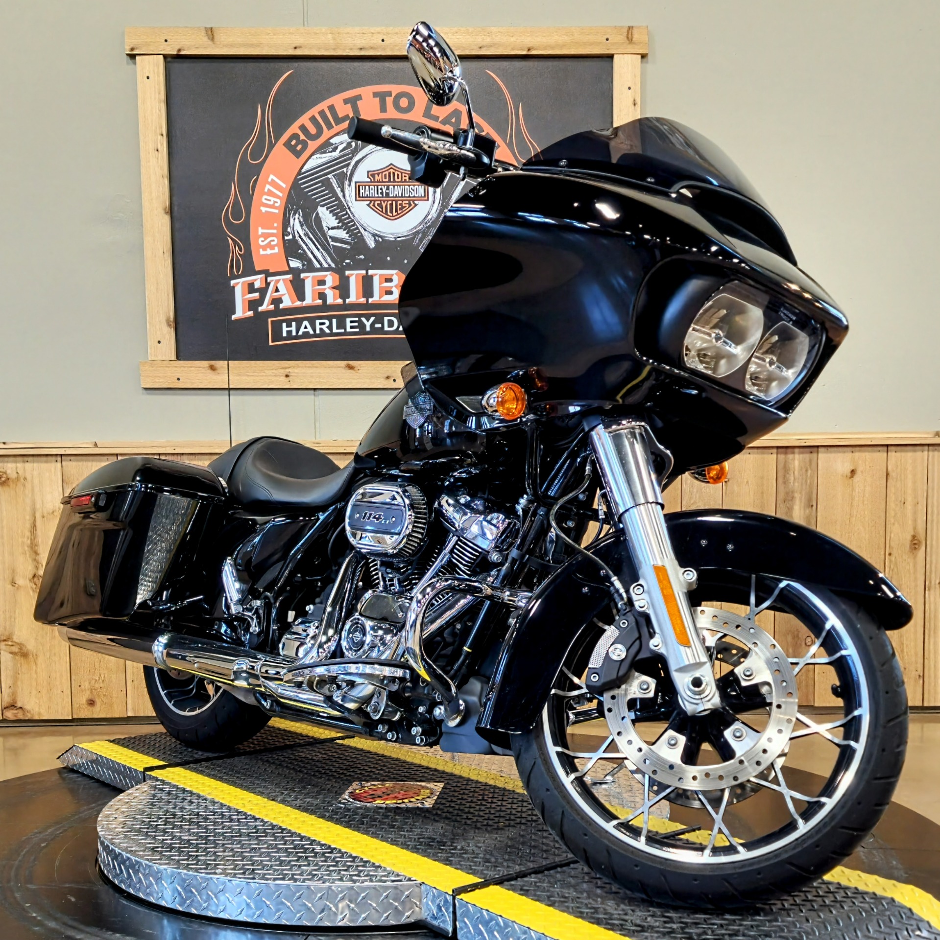 2022 Harley-Davidson Road Glide® Special in Faribault, Minnesota - Photo 2