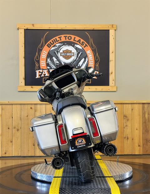 2023 Harley-Davidson CVO™ Street Glide® in Faribault, Minnesota - Photo 7
