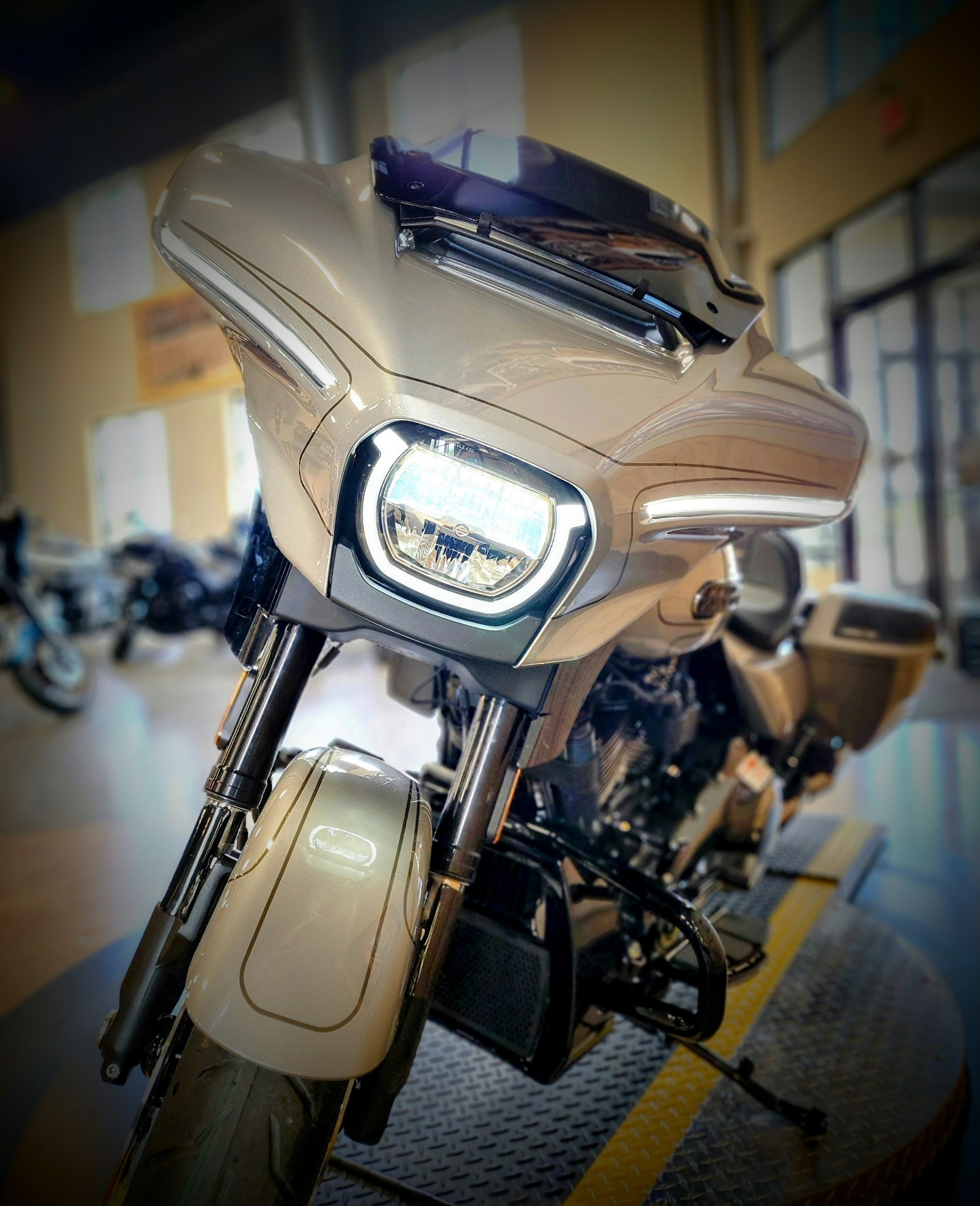 2023 Harley-Davidson CVO™ Street Glide® in Faribault, Minnesota - Photo 10
