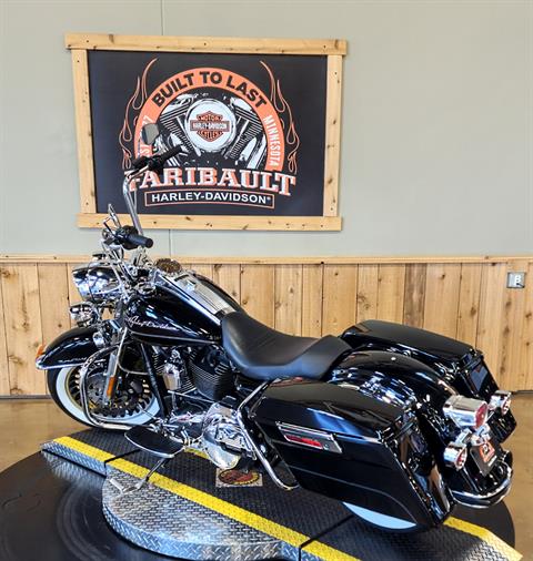 2010 Harley-Davidson Road King® in Faribault, Minnesota - Photo 6