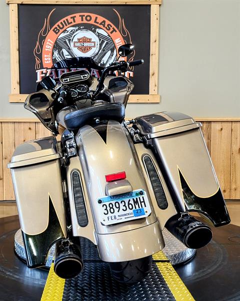 2013 Harley-Davidson CVO™ Road Glide® Custom in Faribault, Minnesota - Photo 7