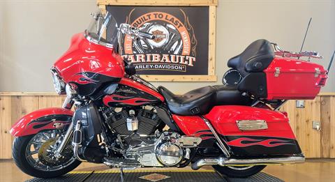 2010 Harley-Davidson CVO™ Ultra Classic® Electra Glide® in Faribault, Minnesota - Photo 5