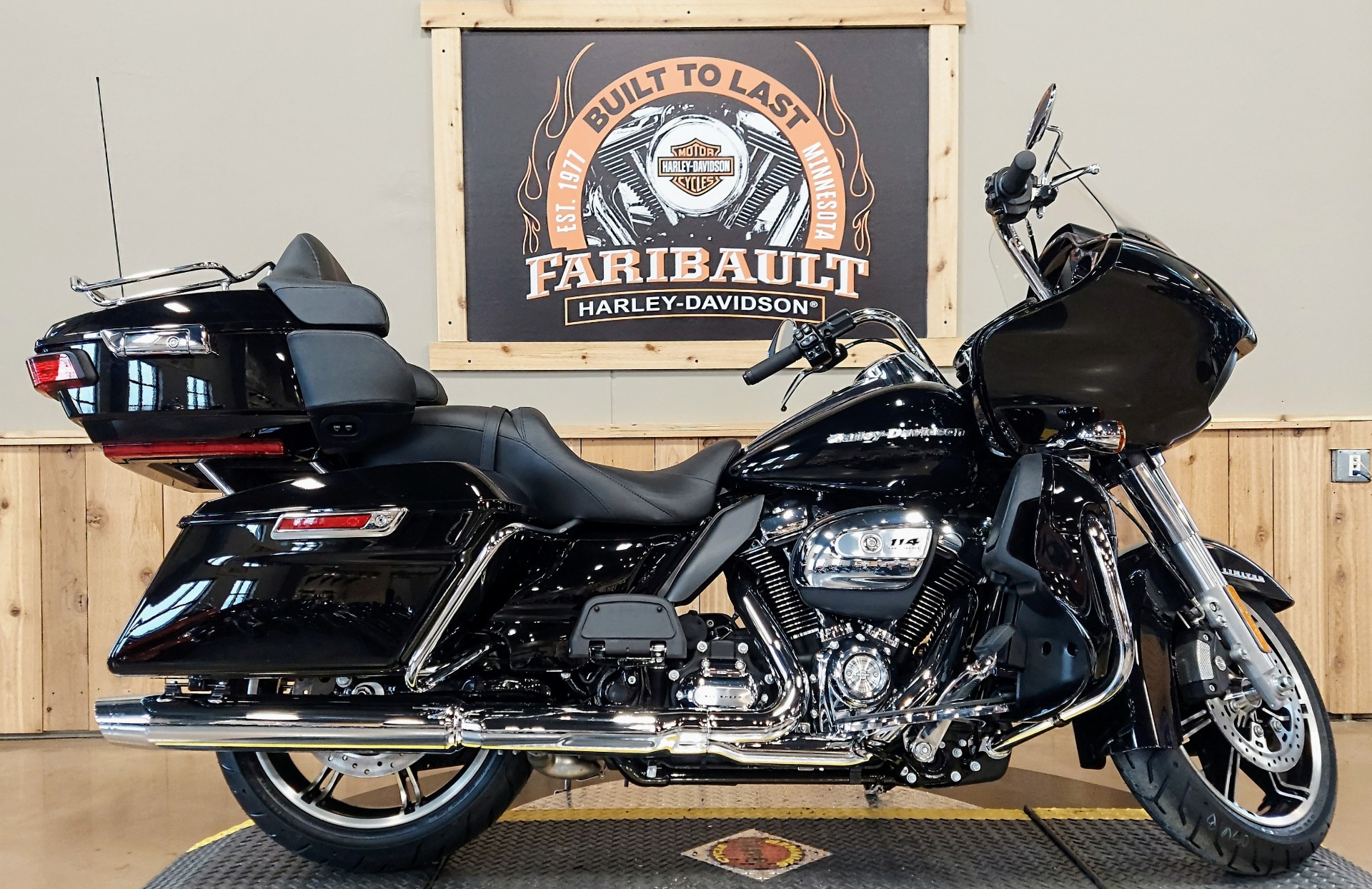 2022 Harley-Davidson Road Glide® Limited in Faribault, Minnesota - Photo 1