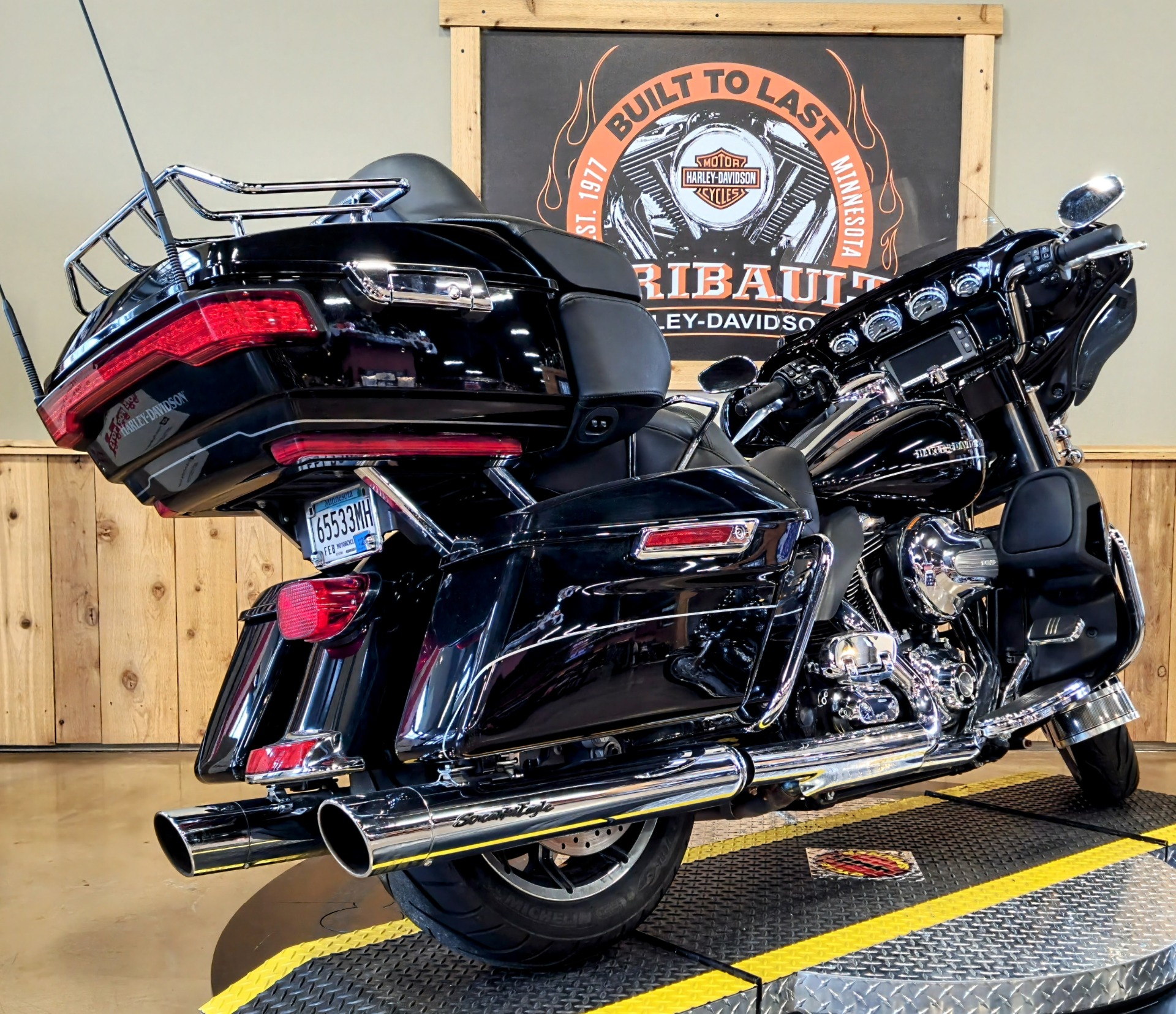 2014 Harley-Davidson Ultra Limited in Faribault, Minnesota - Photo 8