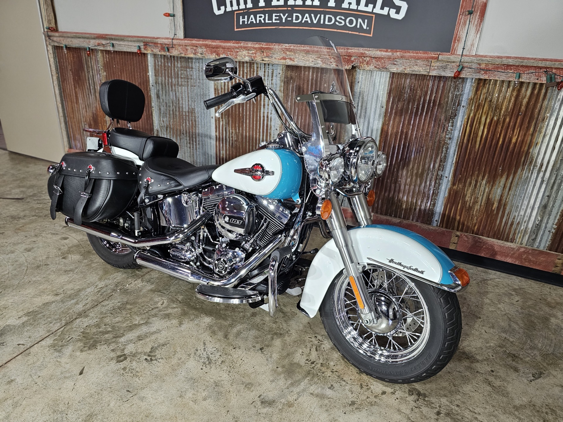 2017 Harley-Davidson Heritage Softail® Classic in Chippewa Falls, Wisconsin - Photo 4