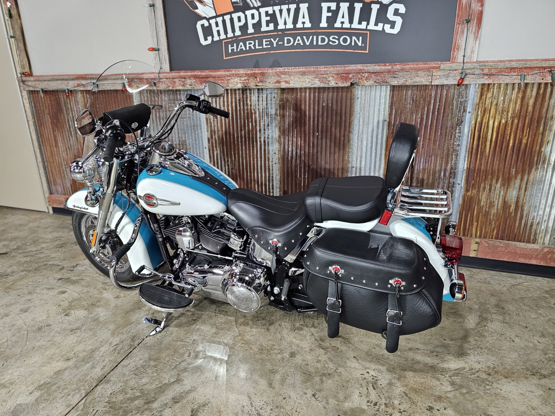 2017 Harley-Davidson Heritage Softail® Classic in Chippewa Falls, Wisconsin - Photo 15