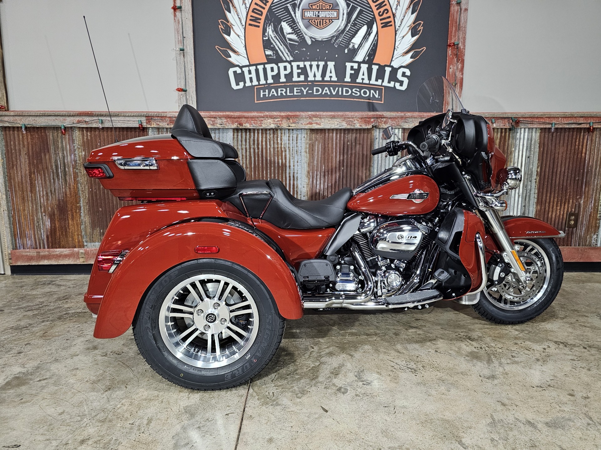 2024 Harley-Davidson Tri Glide® Ultra in Chippewa Falls, Wisconsin - Photo 1