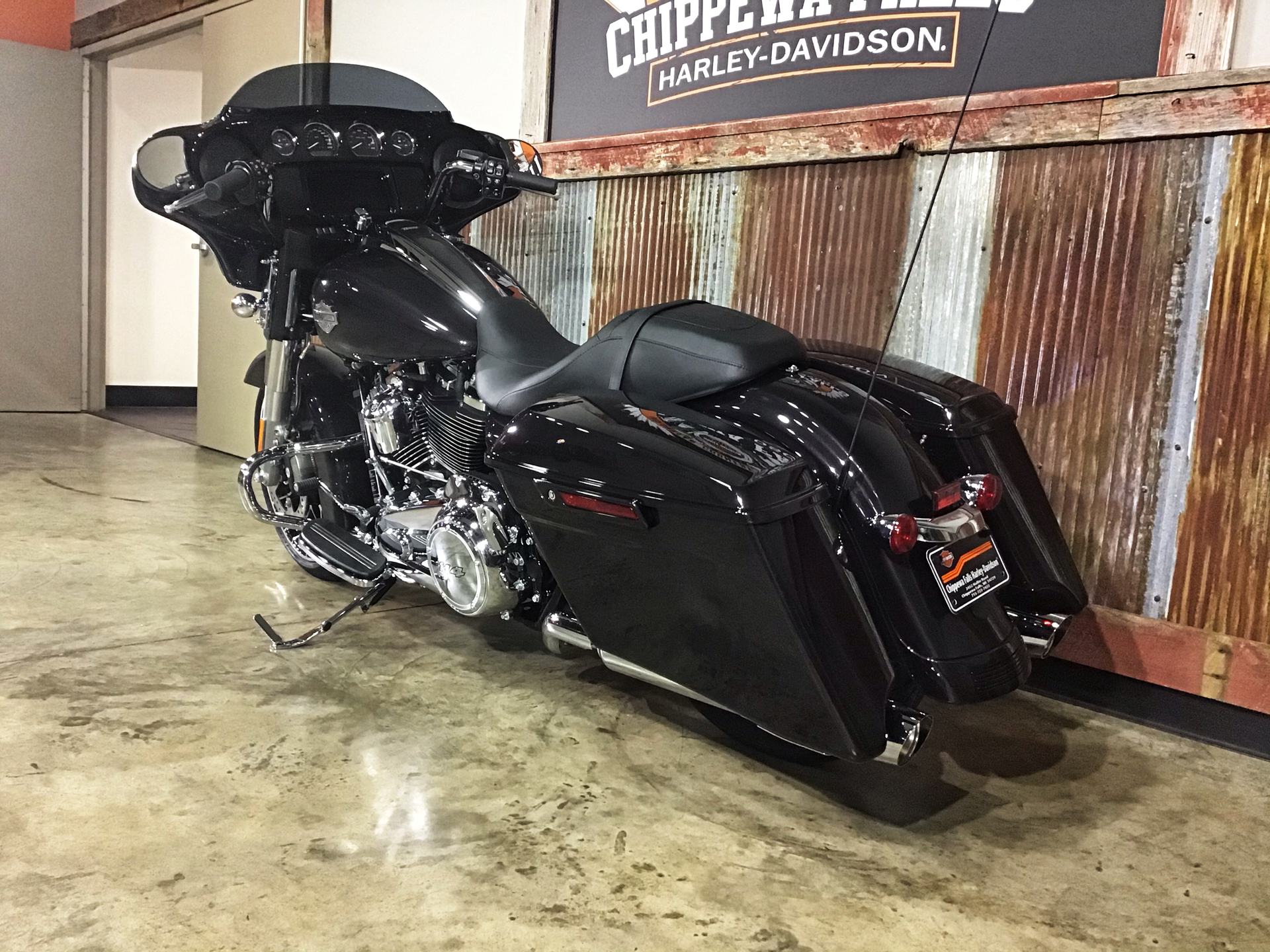 2021 Harley-Davidson Street Glide® Special in Chippewa Falls, Wisconsin - Photo 11