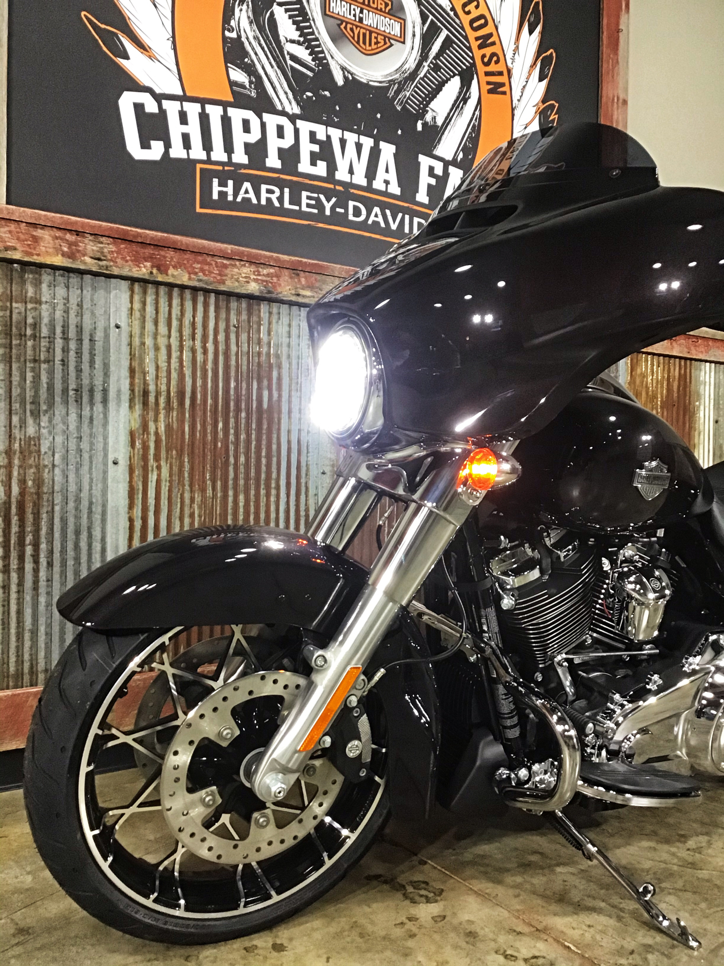 2021 Harley-Davidson Street Glide® Special in Chippewa Falls, Wisconsin - Photo 18