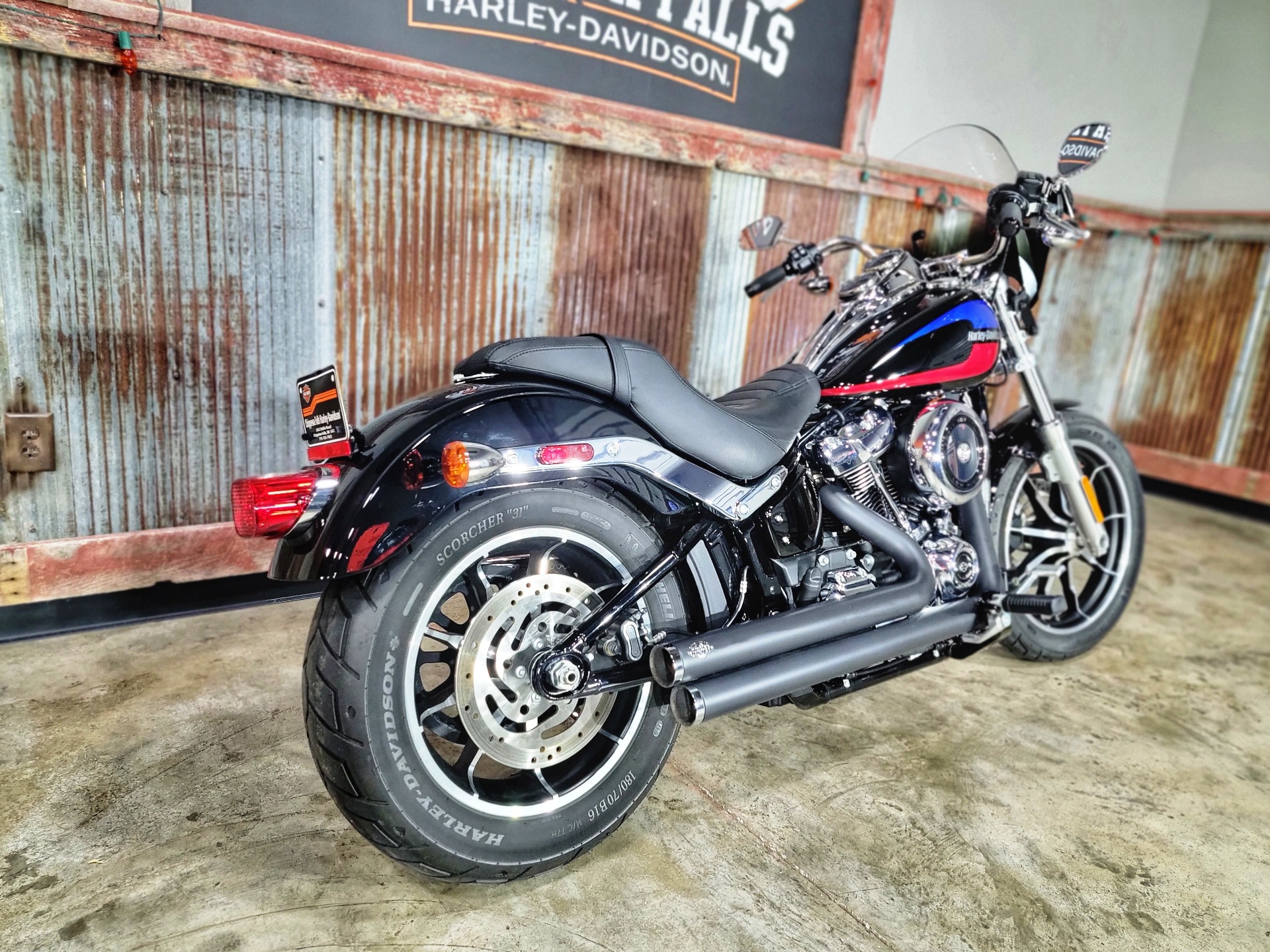 2019 Harley-Davidson Low Rider® in Chippewa Falls, Wisconsin - Photo 6