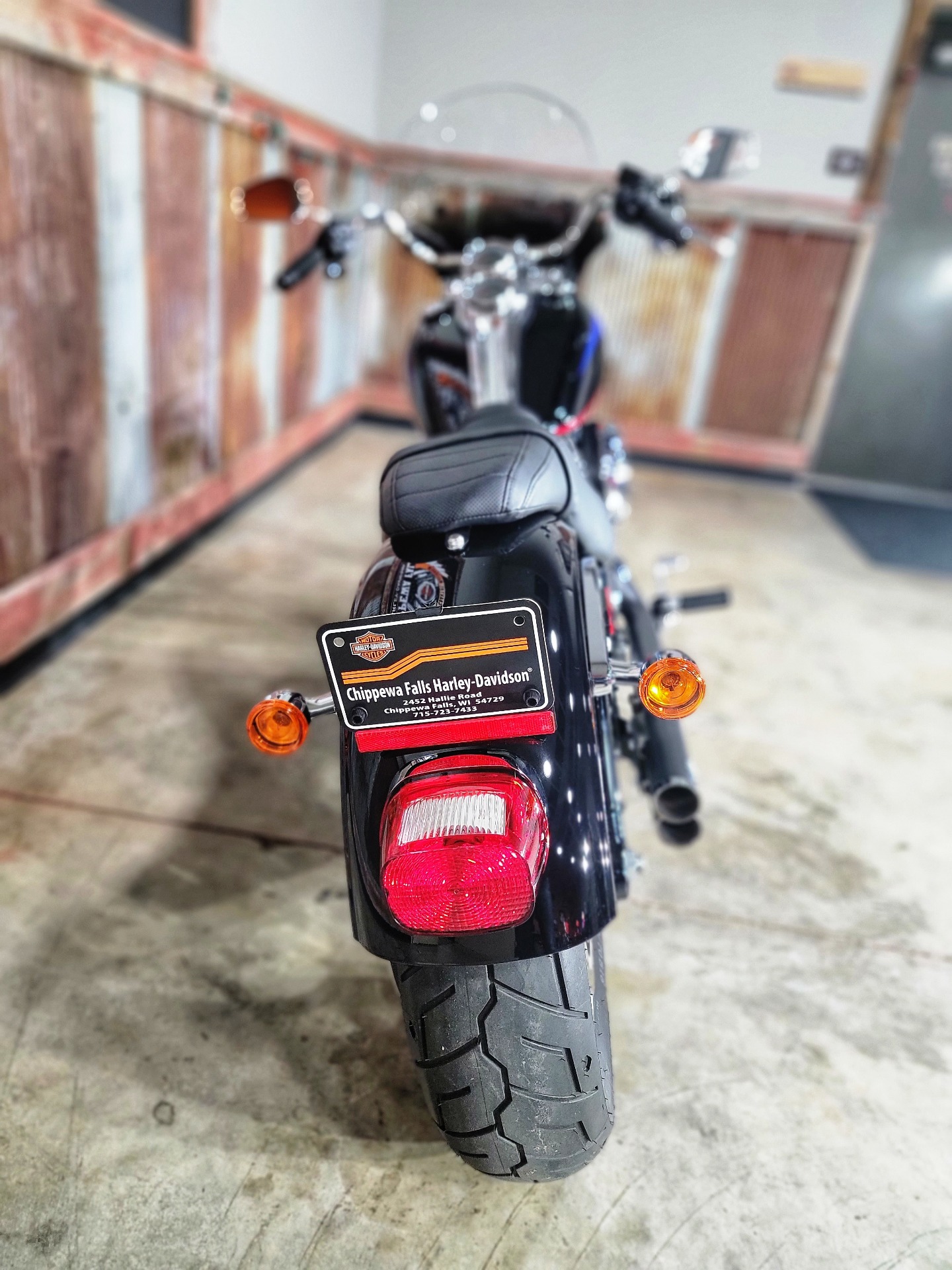 2019 Harley-Davidson Low Rider® in Chippewa Falls, Wisconsin - Photo 9