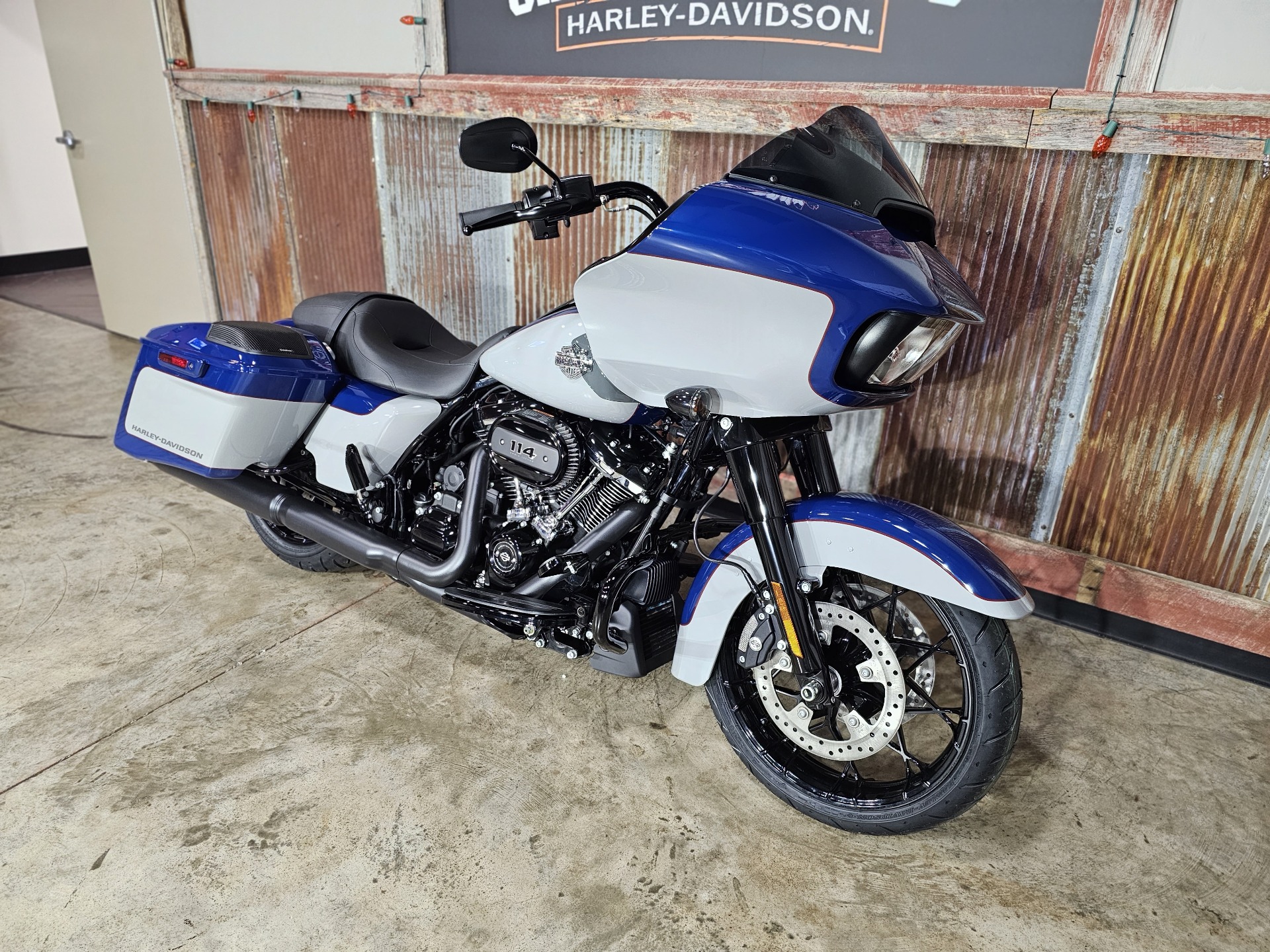 2023 Harley-Davidson Road Glide® Special in Chippewa Falls, Wisconsin - Photo 4