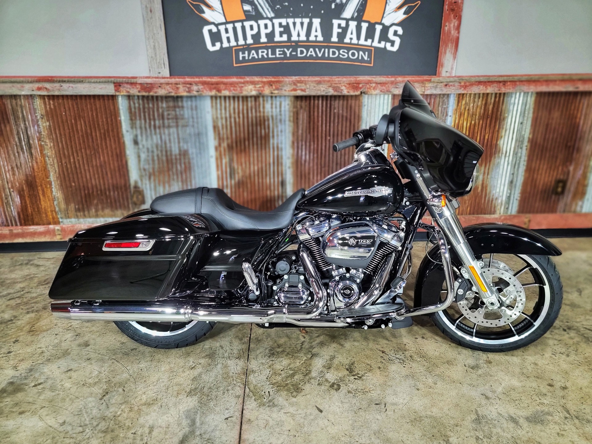2021 Harley-Davidson Street Glide® in Chippewa Falls, Wisconsin - Photo 1