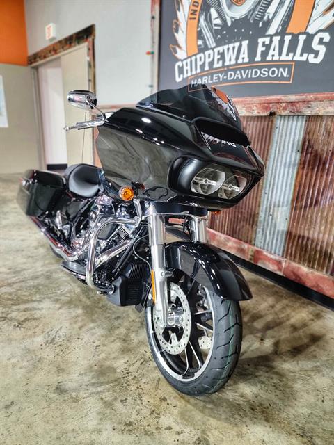 2022 Harley-Davidson Road Glide® in Chippewa Falls, Wisconsin - Photo 3