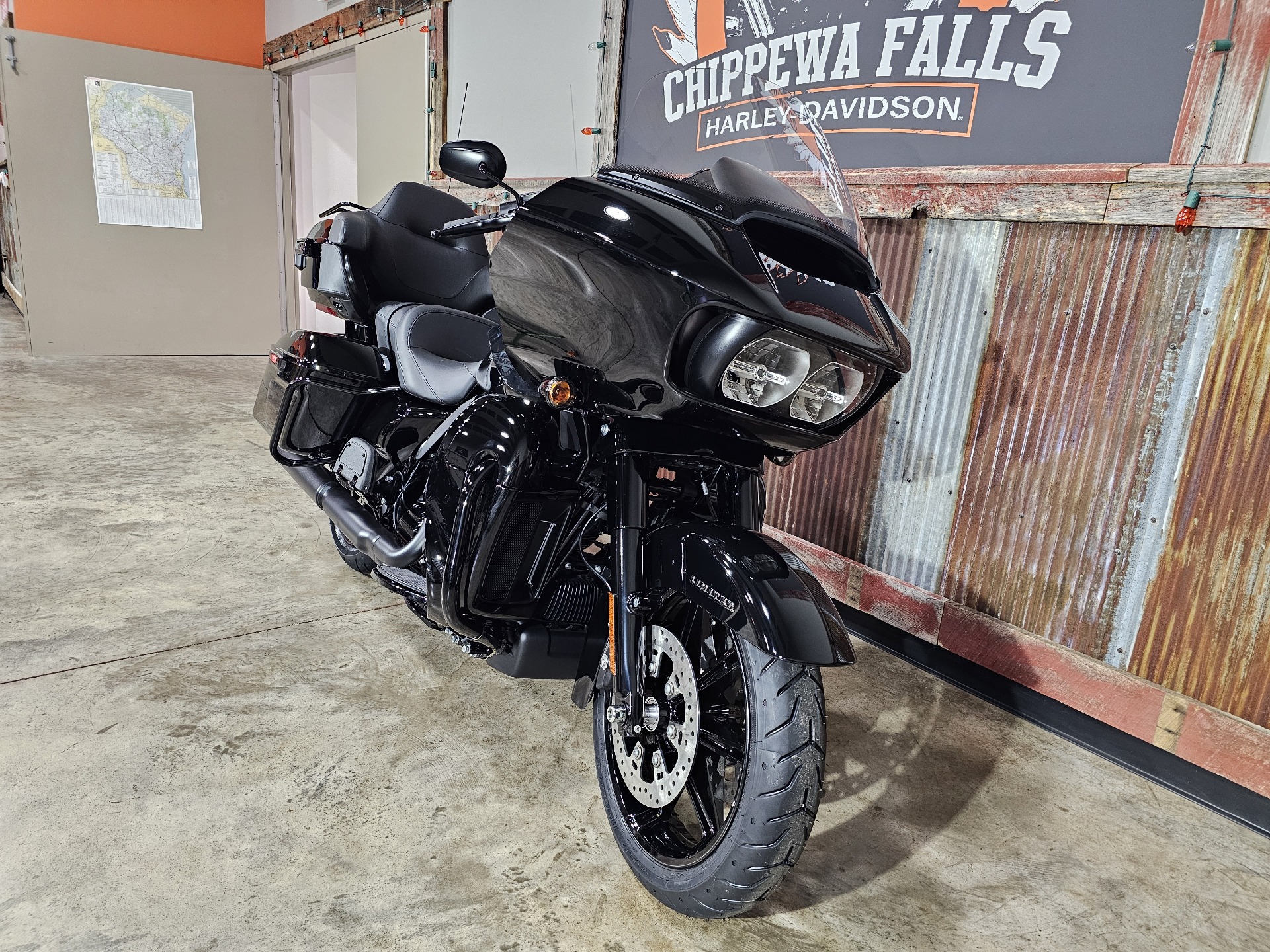 2024 Harley-Davidson Road Glide® Limited in Chippewa Falls, Wisconsin - Photo 3