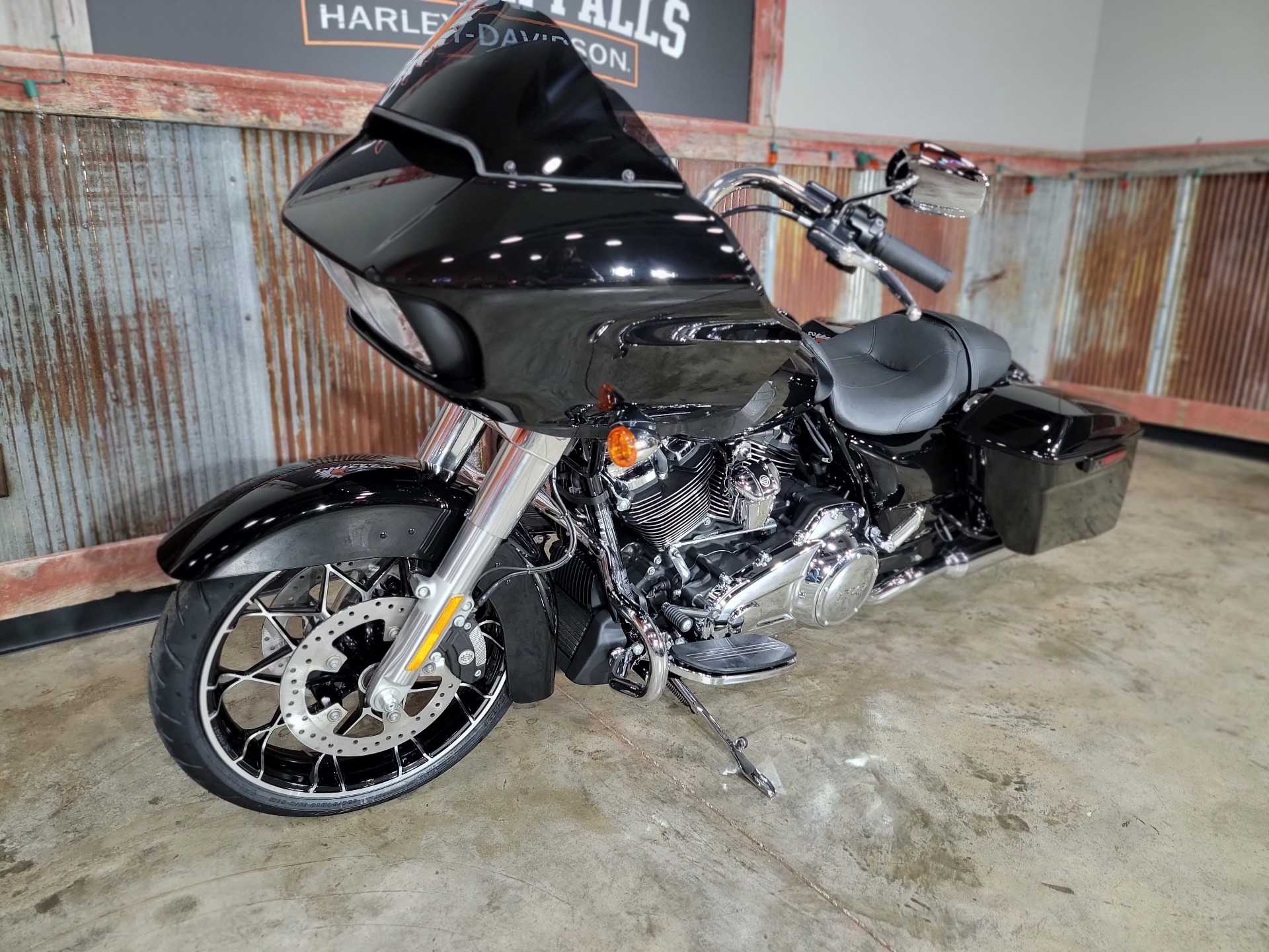2023 Harley-Davidson Road Glide® Special in Chippewa Falls, Wisconsin - Photo 11