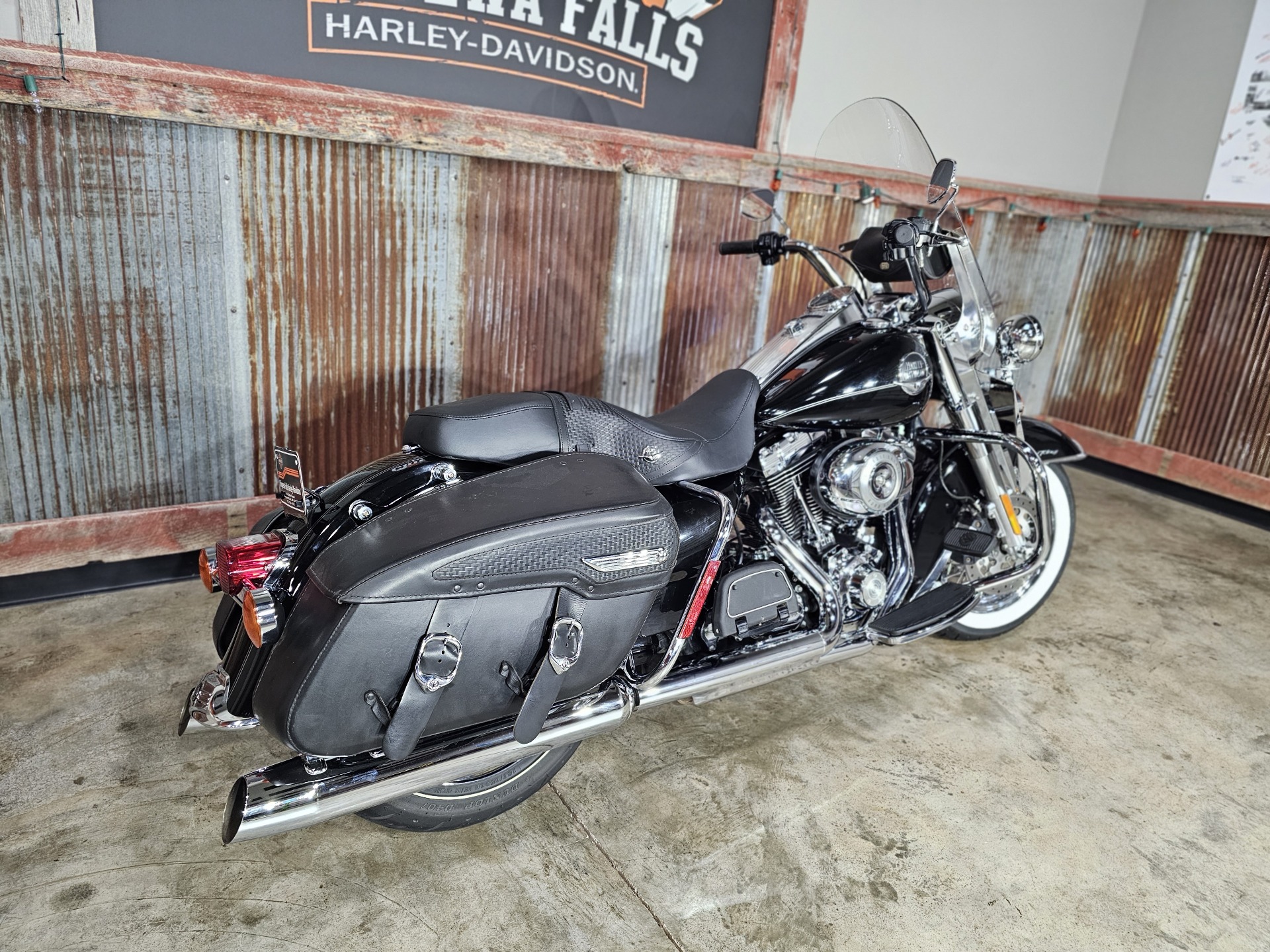 2009 Harley-Davidson Road King® in Chippewa Falls, Wisconsin - Photo 5