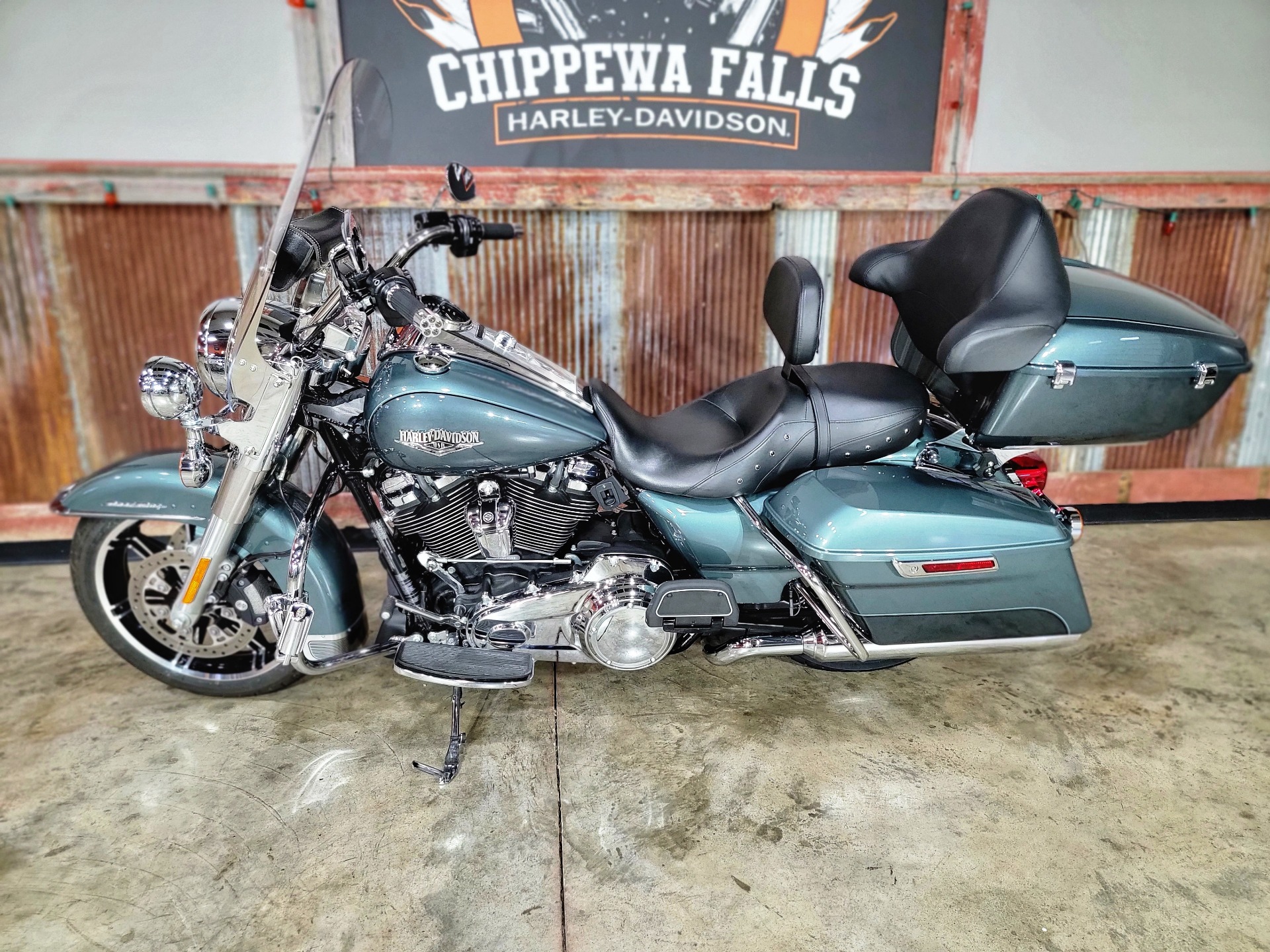 2020 Harley-Davidson Road King® in Chippewa Falls, Wisconsin - Photo 12