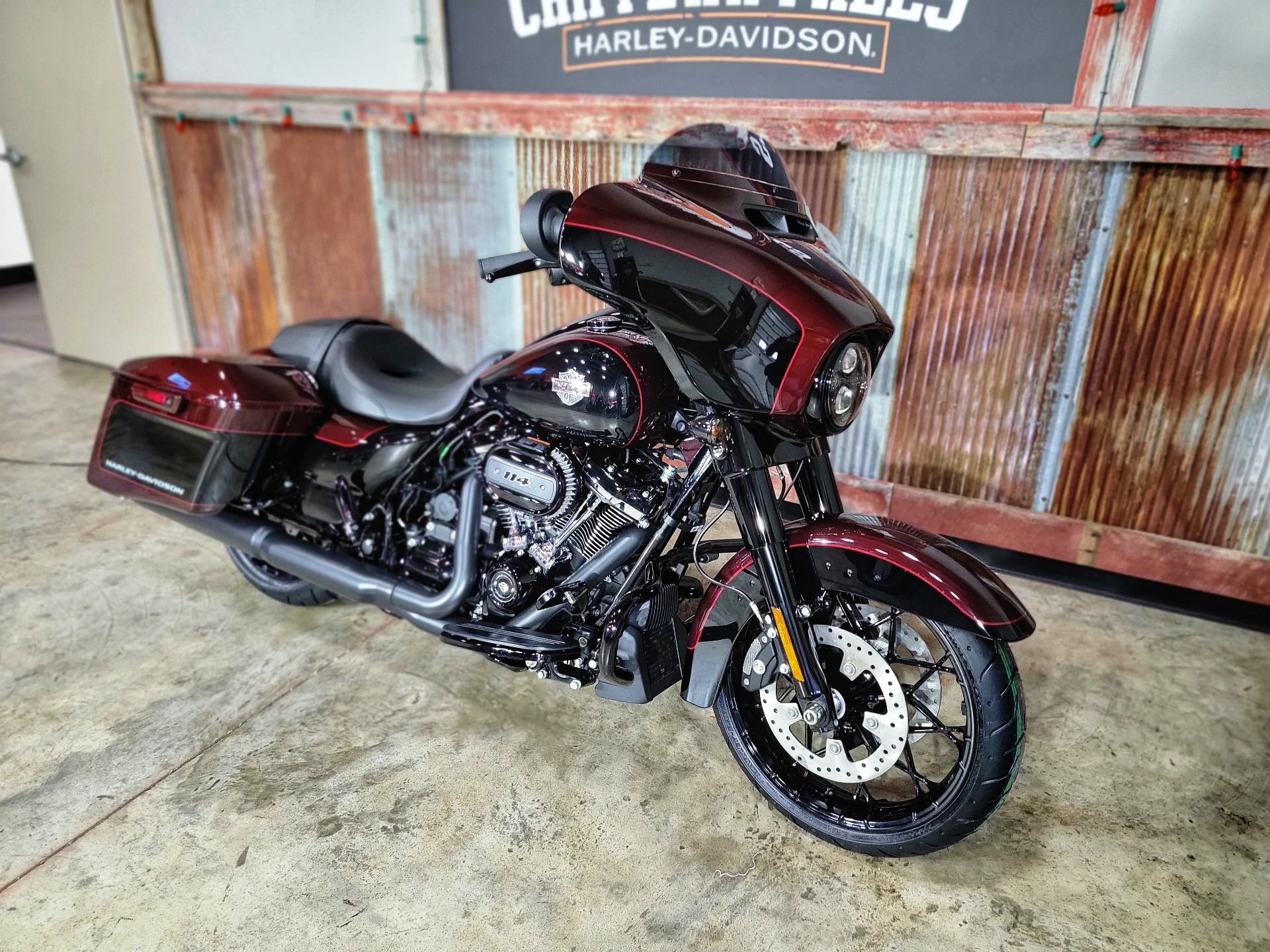 2022 Harley-Davidson Street Glide® Special in Chippewa Falls, Wisconsin - Photo 5