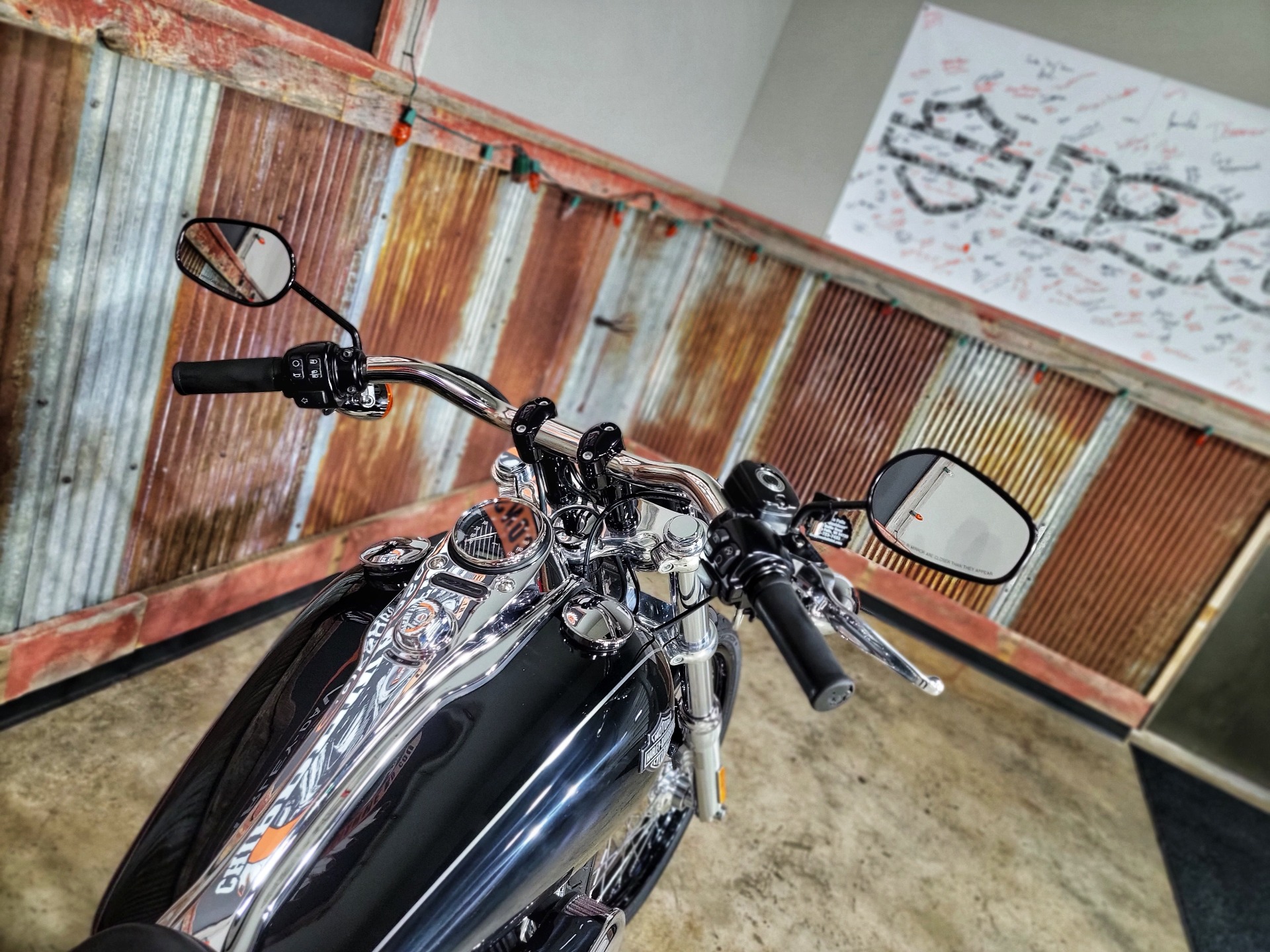 2017 Harley-Davidson Wide Glide in Chippewa Falls, Wisconsin - Photo 8
