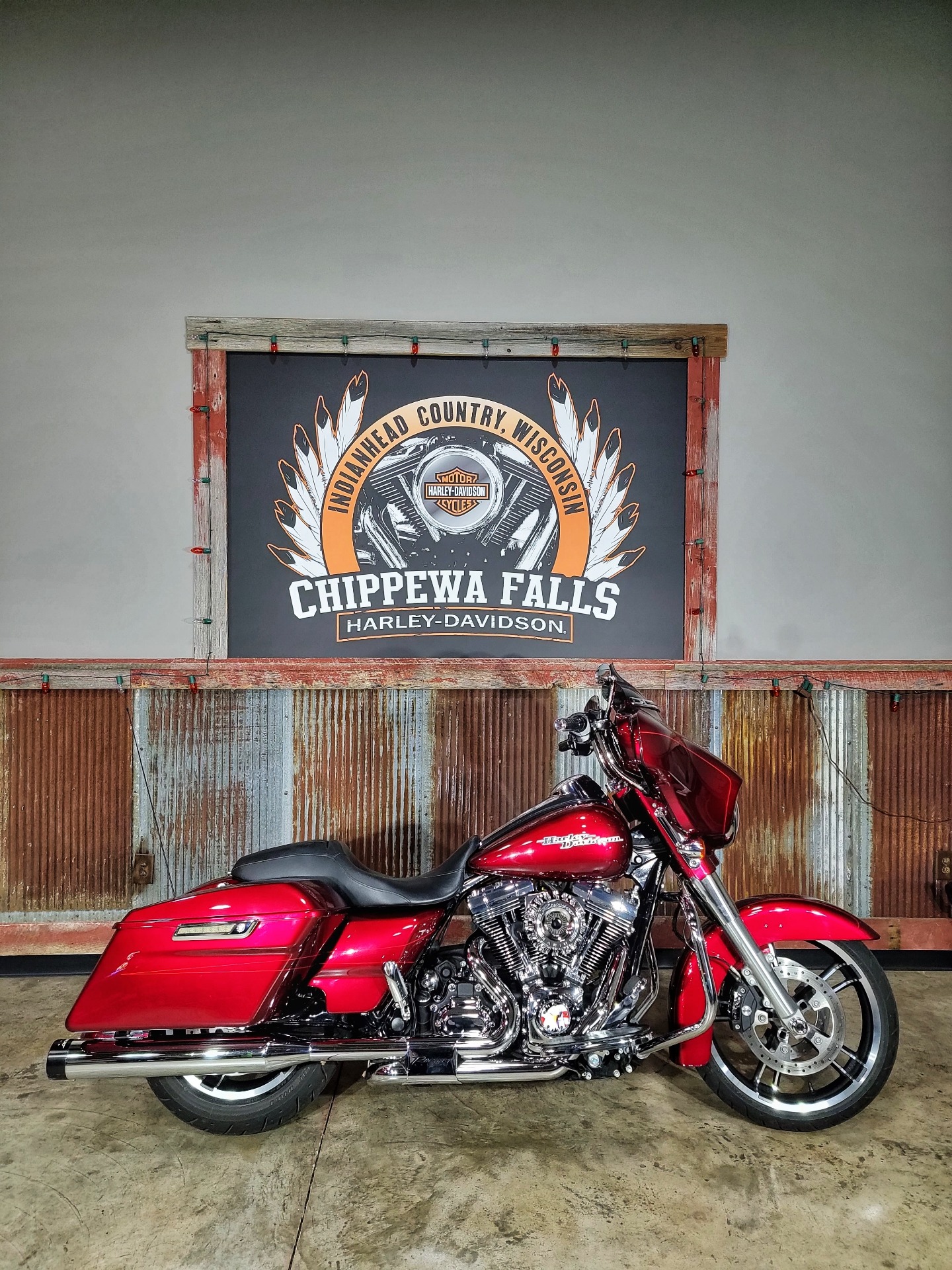 2016 Harley-Davidson Street Glide® Special in Chippewa Falls, Wisconsin - Photo 2