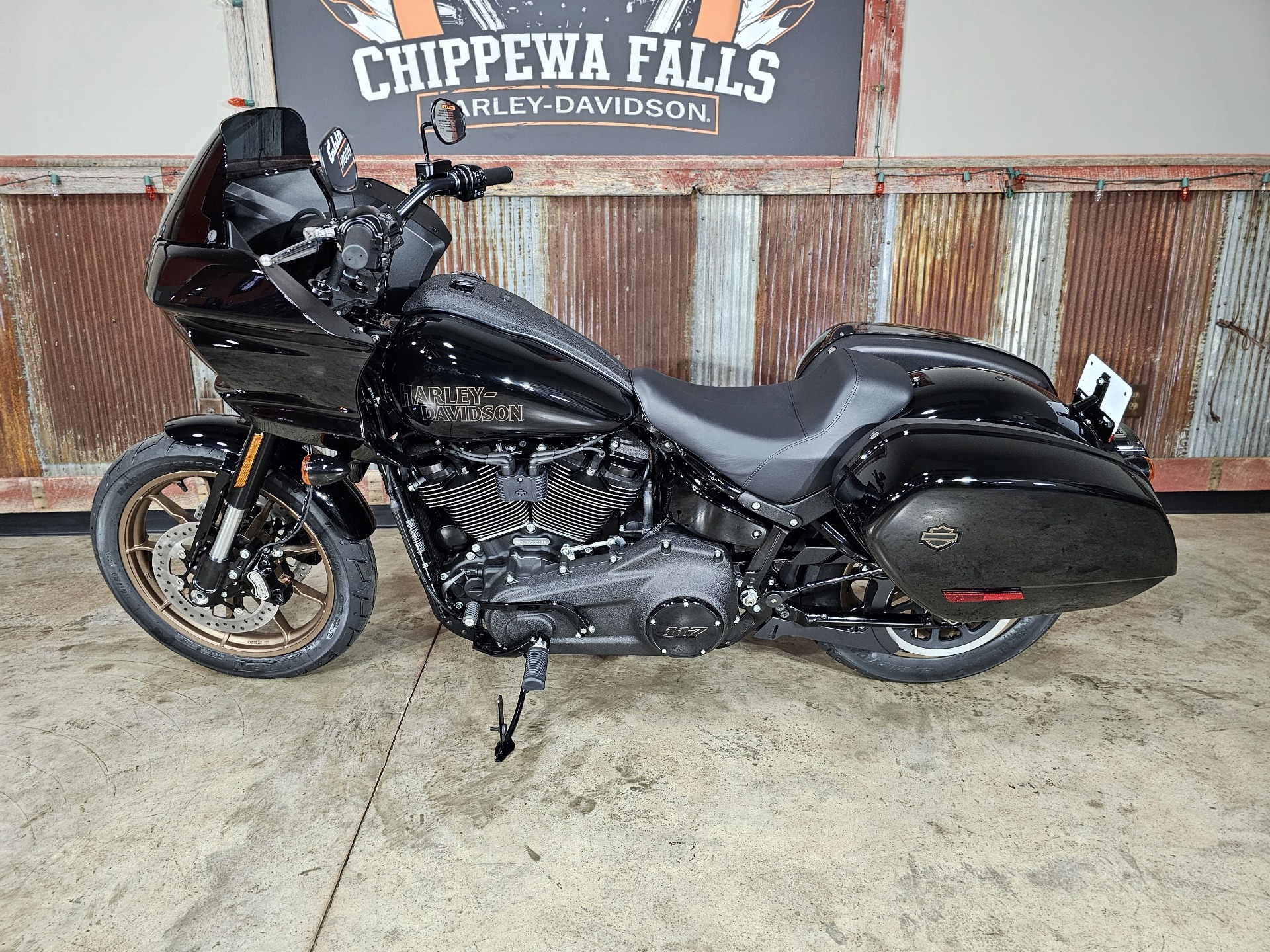 2024 Harley-Davidson Low Rider® ST in Chippewa Falls, Wisconsin - Photo 11