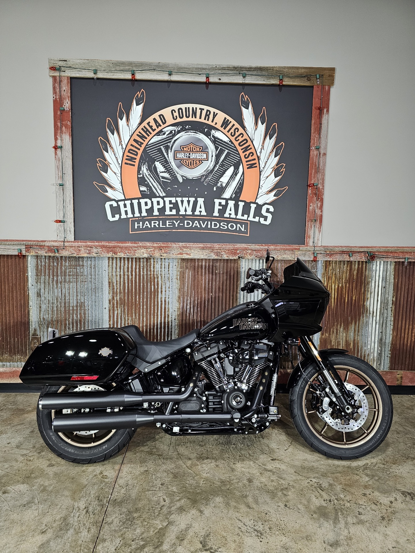 2024 Harley-Davidson Low Rider® ST in Chippewa Falls, Wisconsin - Photo 2