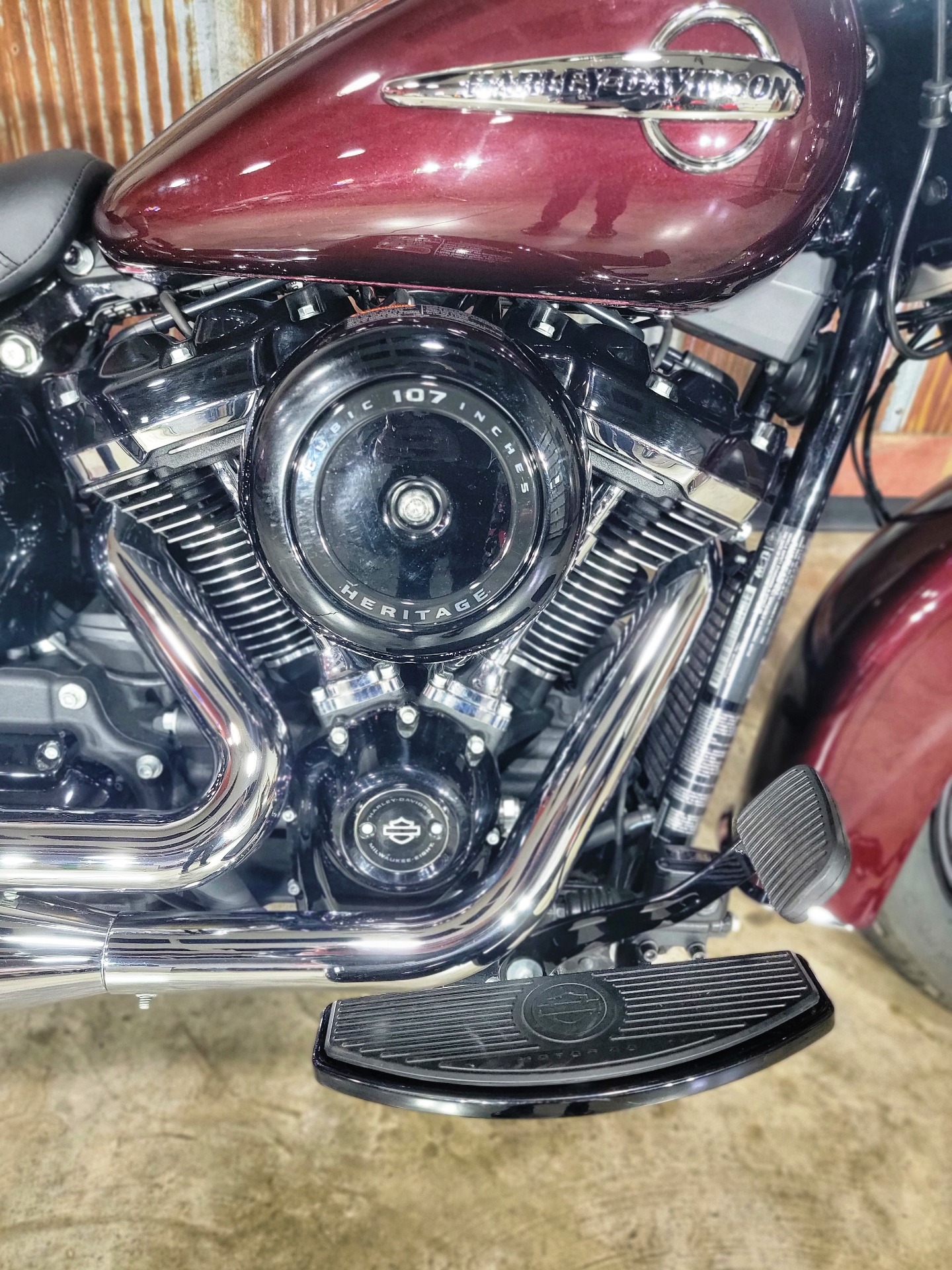 2018 Harley-Davidson Heritage Classic in Chippewa Falls, Wisconsin - Photo 9