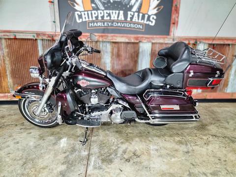 2005 Harley-Davidson FLHTCUI Ultra Classic® Electra Glide® in Chippewa Falls, Wisconsin - Photo 16
