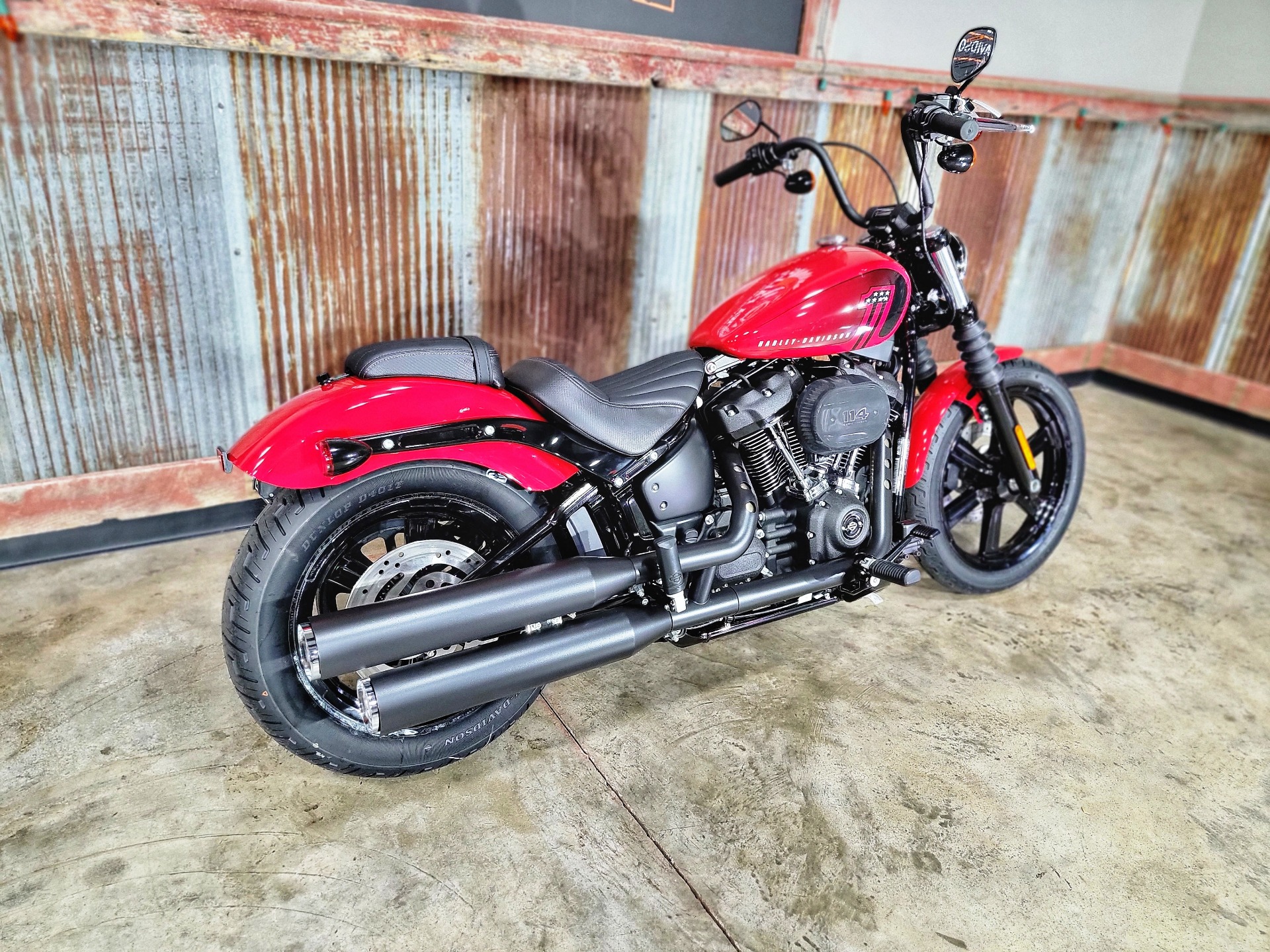 2022 Harley-Davidson Street Bob® 114 in Chippewa Falls, Wisconsin - Photo 7
