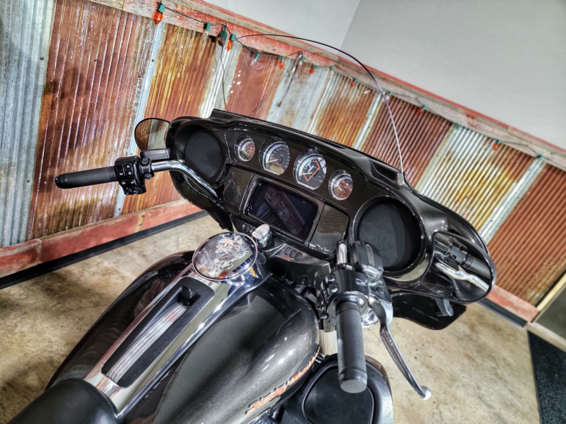 2019 Harley-Davidson Ultra Limited in Chippewa Falls, Wisconsin - Photo 11