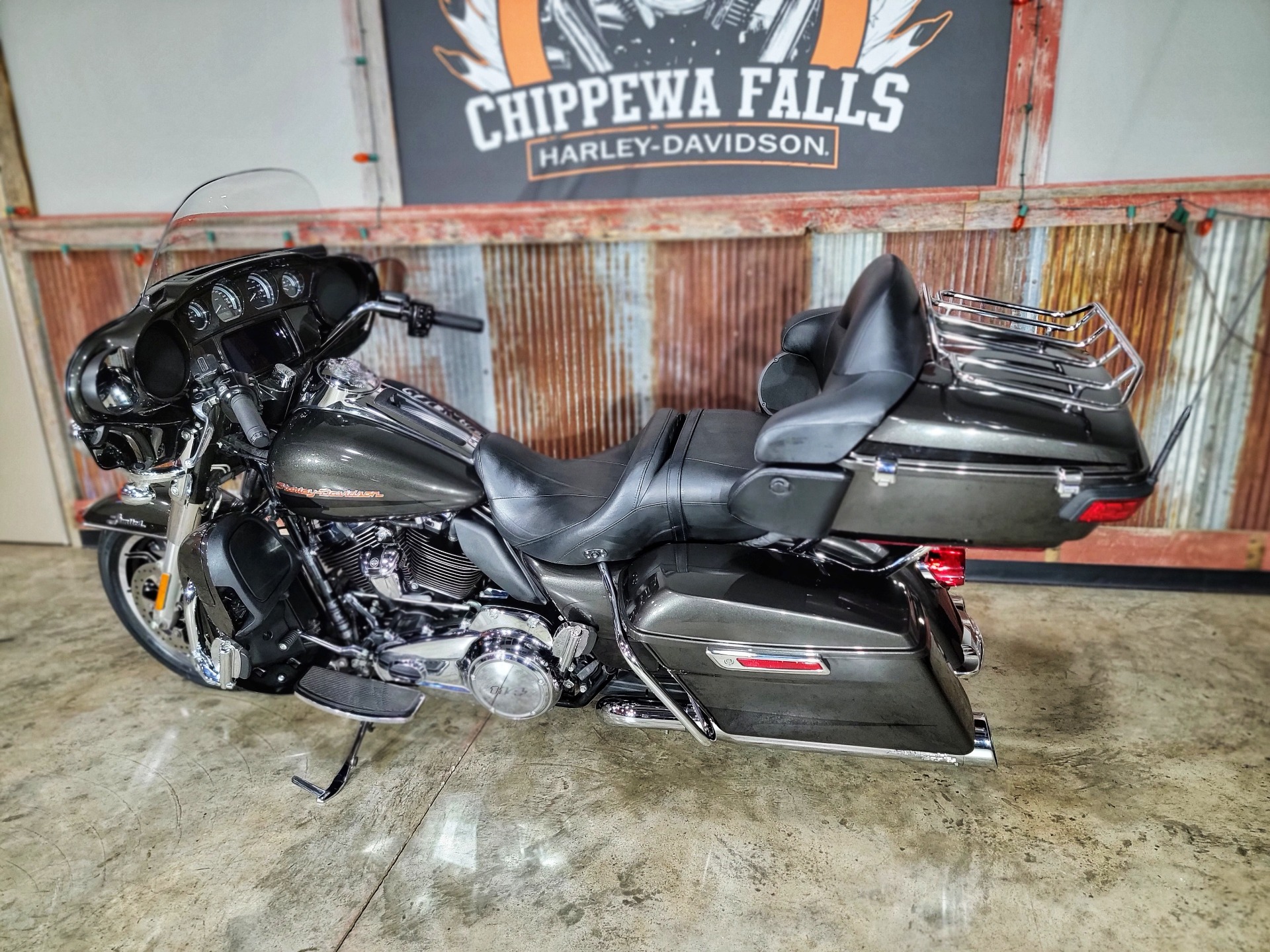 2019 Harley-Davidson Ultra Limited in Chippewa Falls, Wisconsin - Photo 13