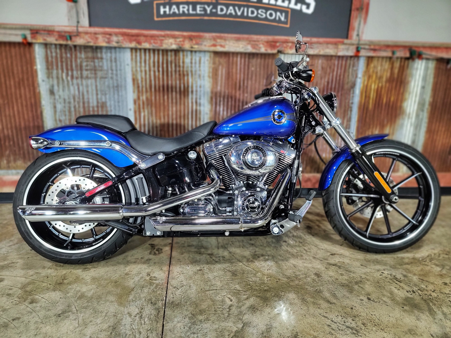 2015 Harley-Davidson Breakout® in Chippewa Falls, Wisconsin - Photo 1