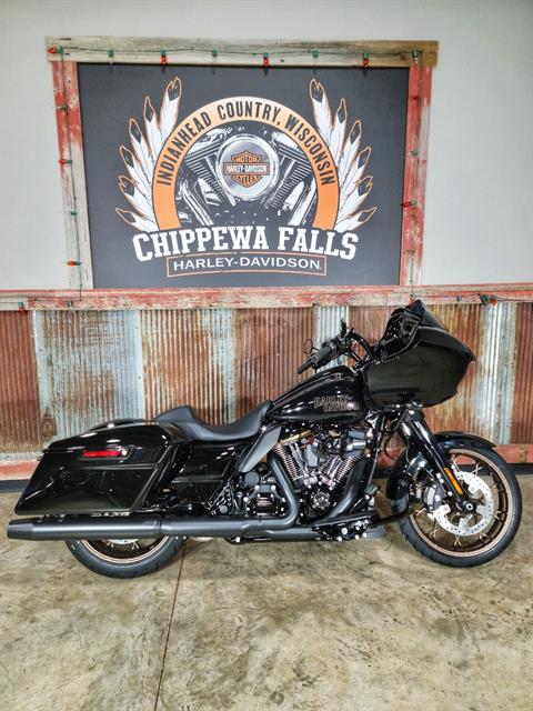 2023 Harley-Davidson Road Glide® ST in Chippewa Falls, Wisconsin - Photo 2