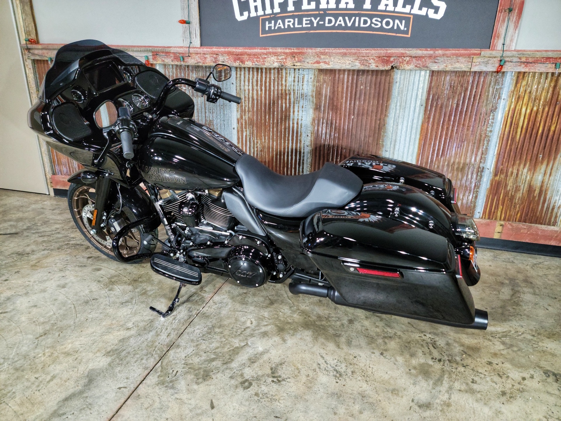 2023 Harley-Davidson Road Glide® ST in Chippewa Falls, Wisconsin - Photo 12