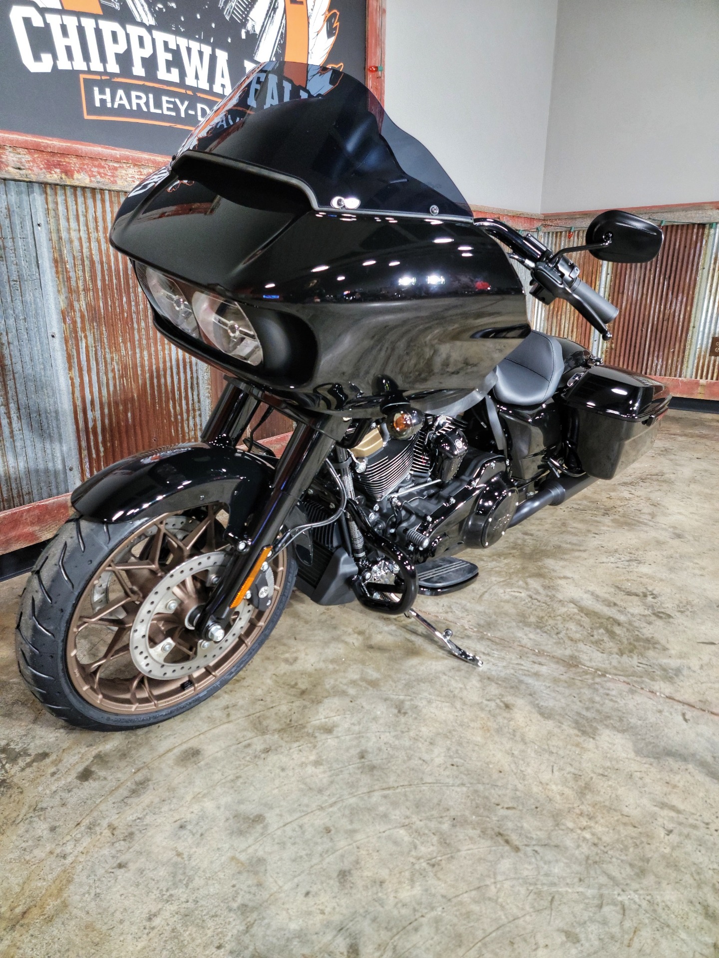 2023 Harley-Davidson Road Glide® ST in Chippewa Falls, Wisconsin - Photo 14