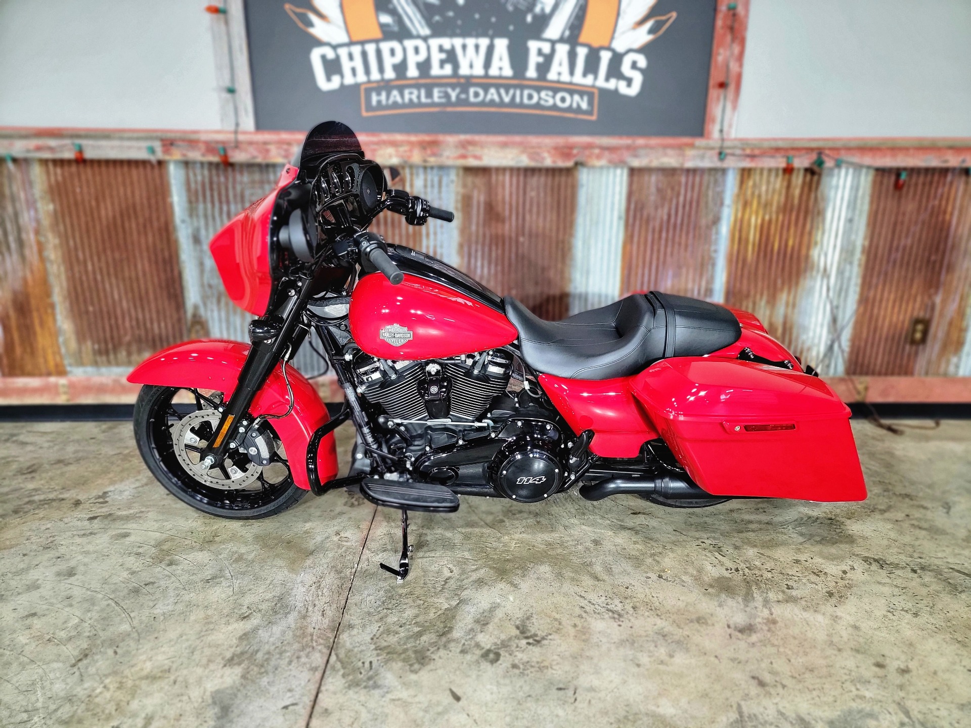 2022 Harley-Davidson Street Glide® Special in Chippewa Falls, Wisconsin - Photo 14