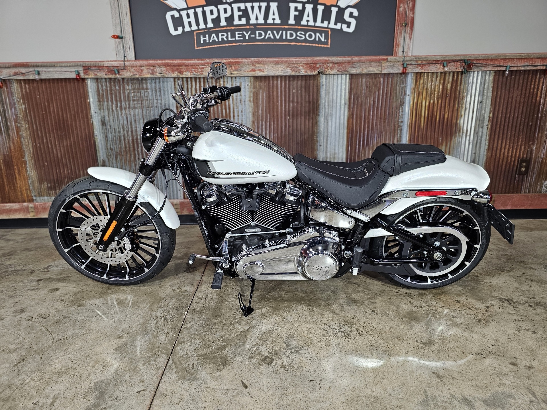 2024 Harley-Davidson Breakout® in Chippewa Falls, Wisconsin - Photo 10