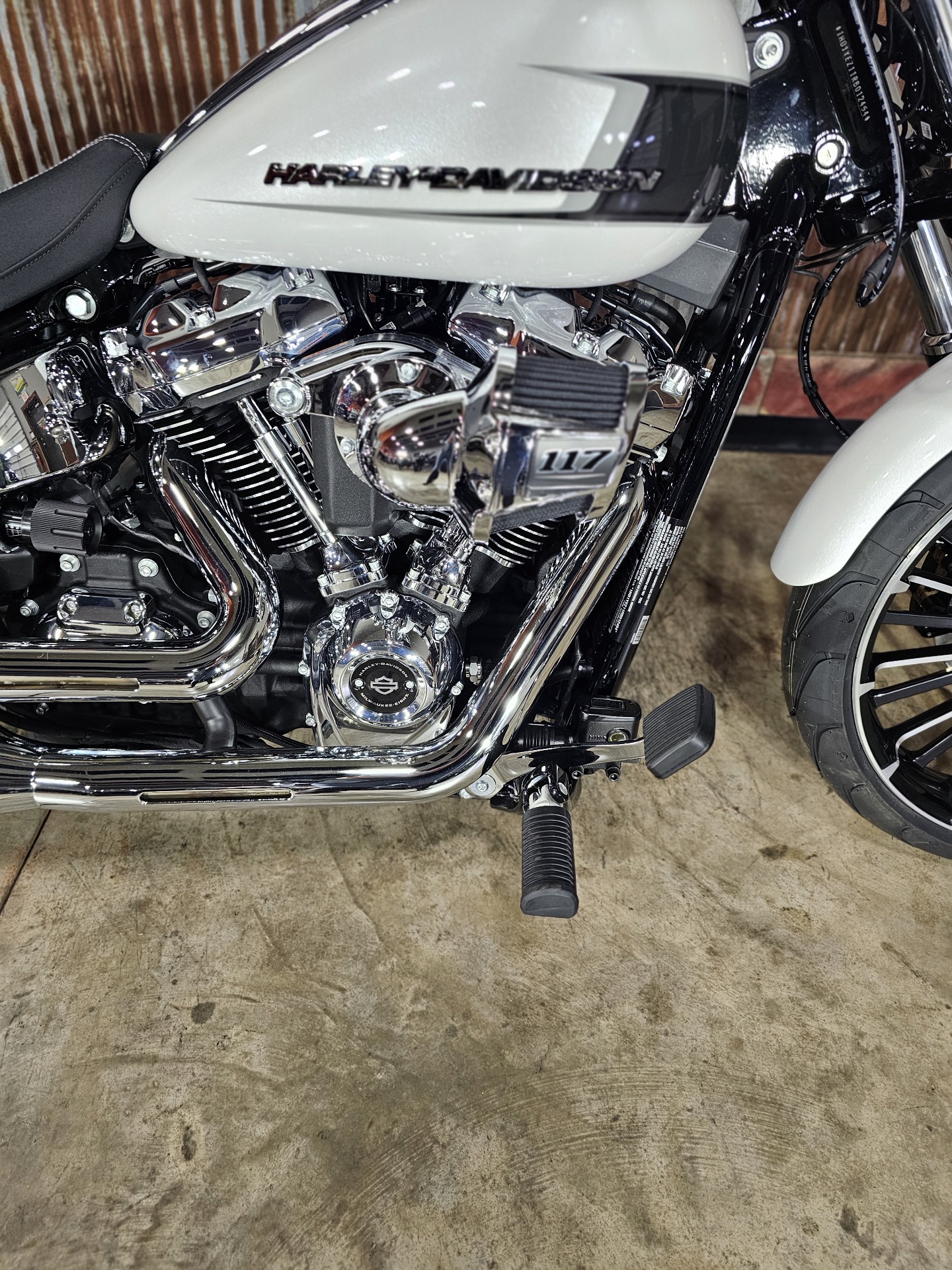 2024 Harley-Davidson Breakout® in Chippewa Falls, Wisconsin - Photo 5