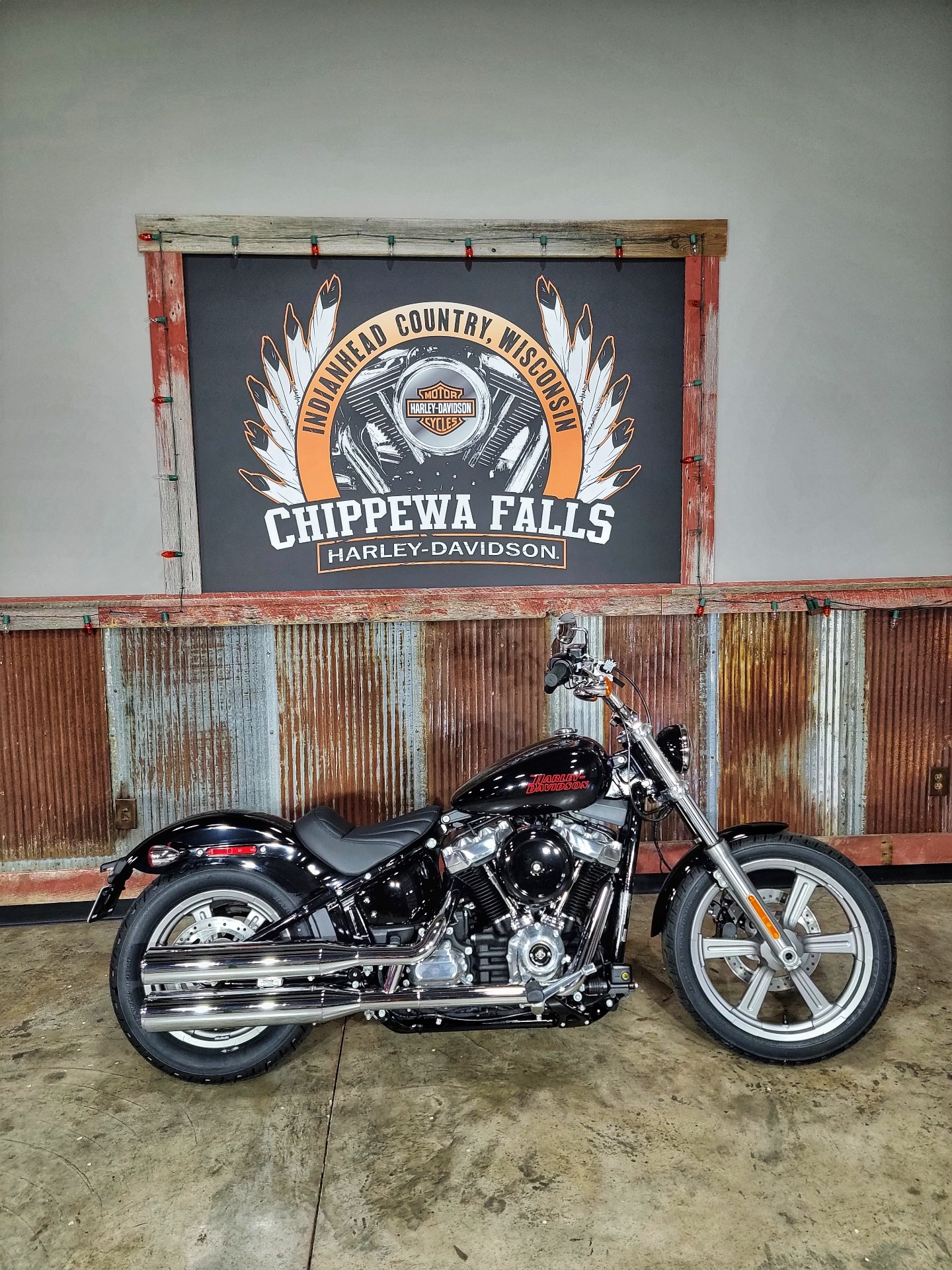 2023 Harley-Davidson Softail® Standard in Chippewa Falls, Wisconsin - Photo 2
