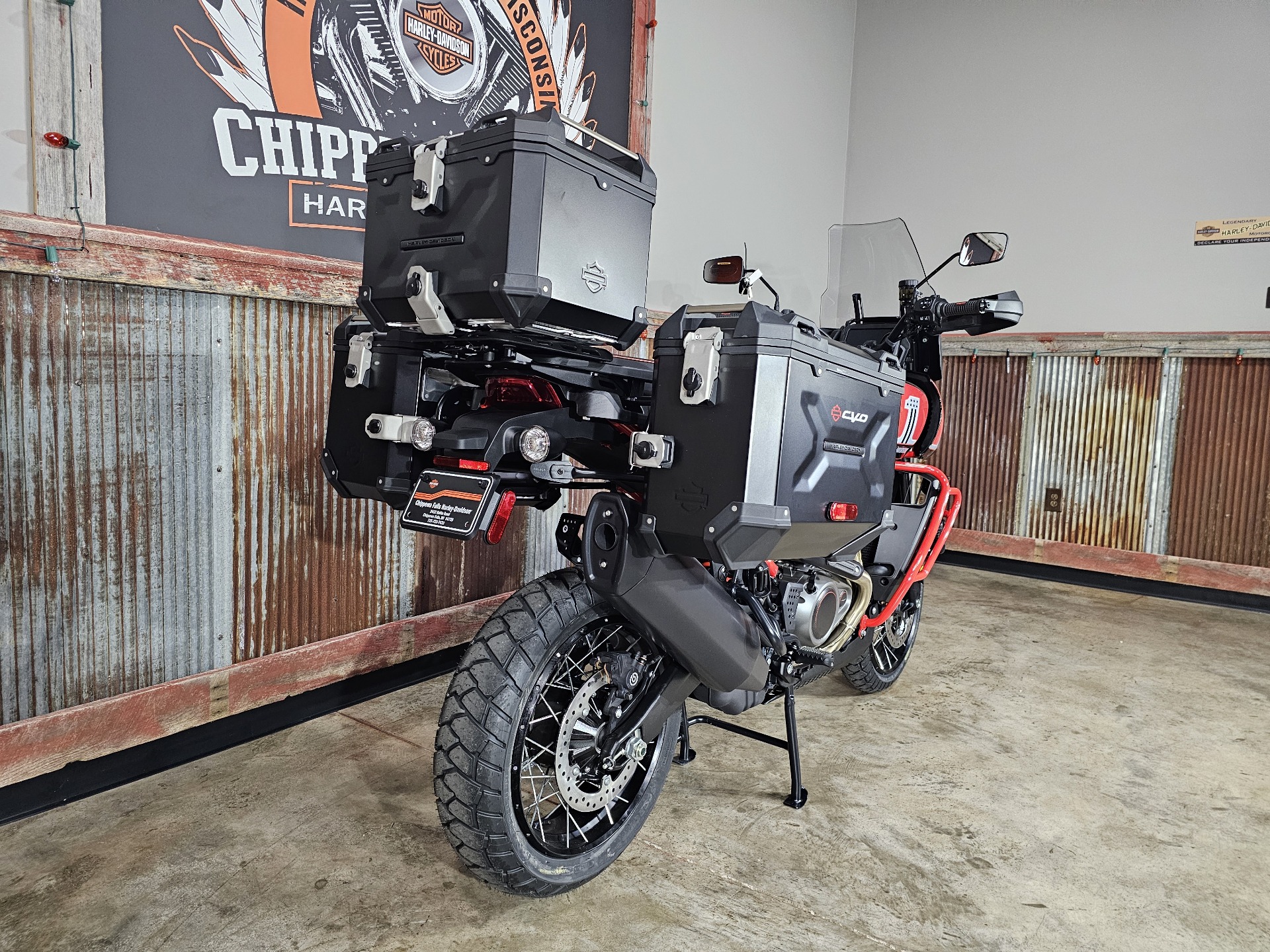 2024 Harley-Davidson CVO™ Pan America® in Chippewa Falls, Wisconsin - Photo 13