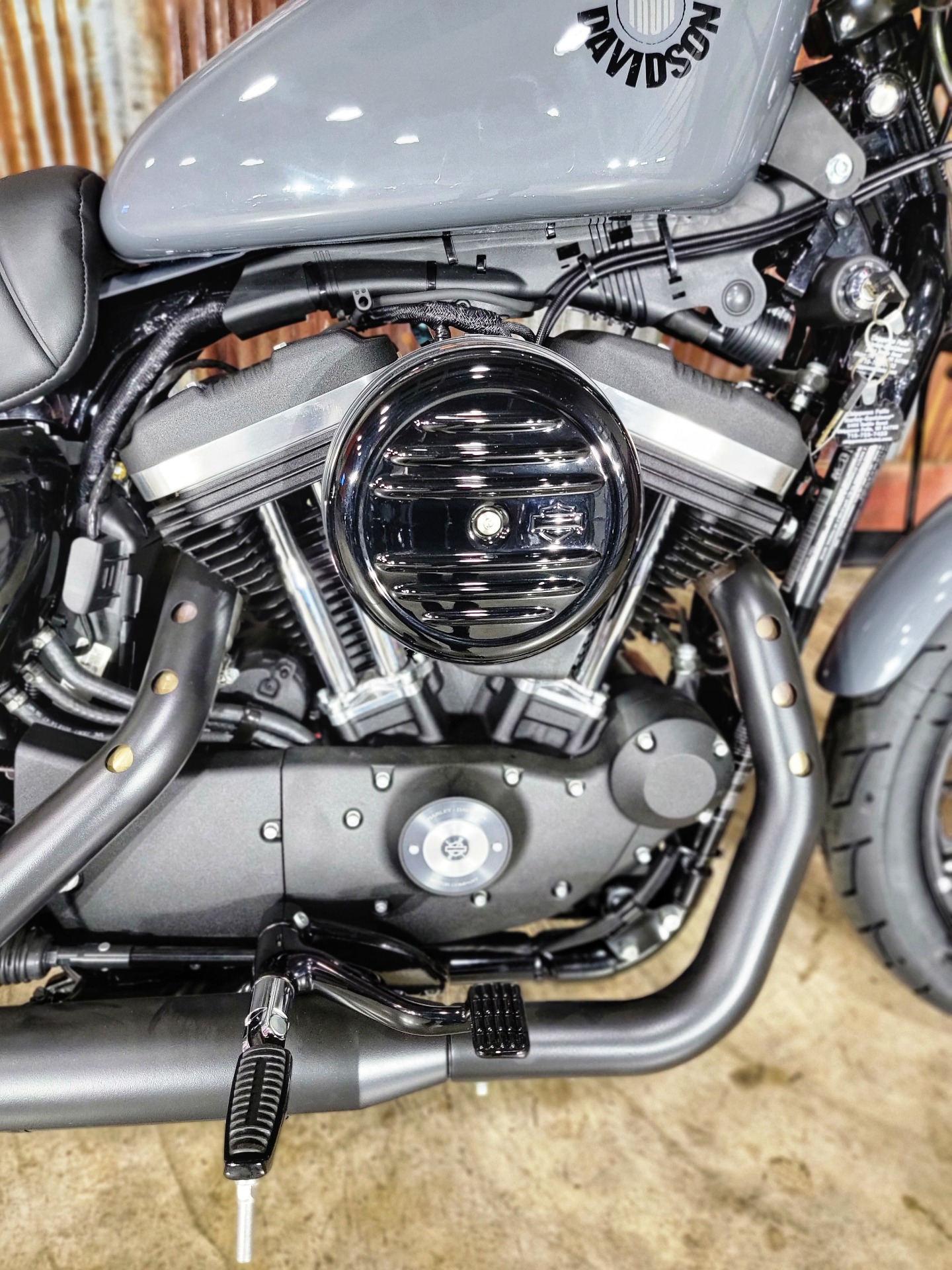 2022 Harley-Davidson Iron 883™ in Chippewa Falls, Wisconsin - Photo 10