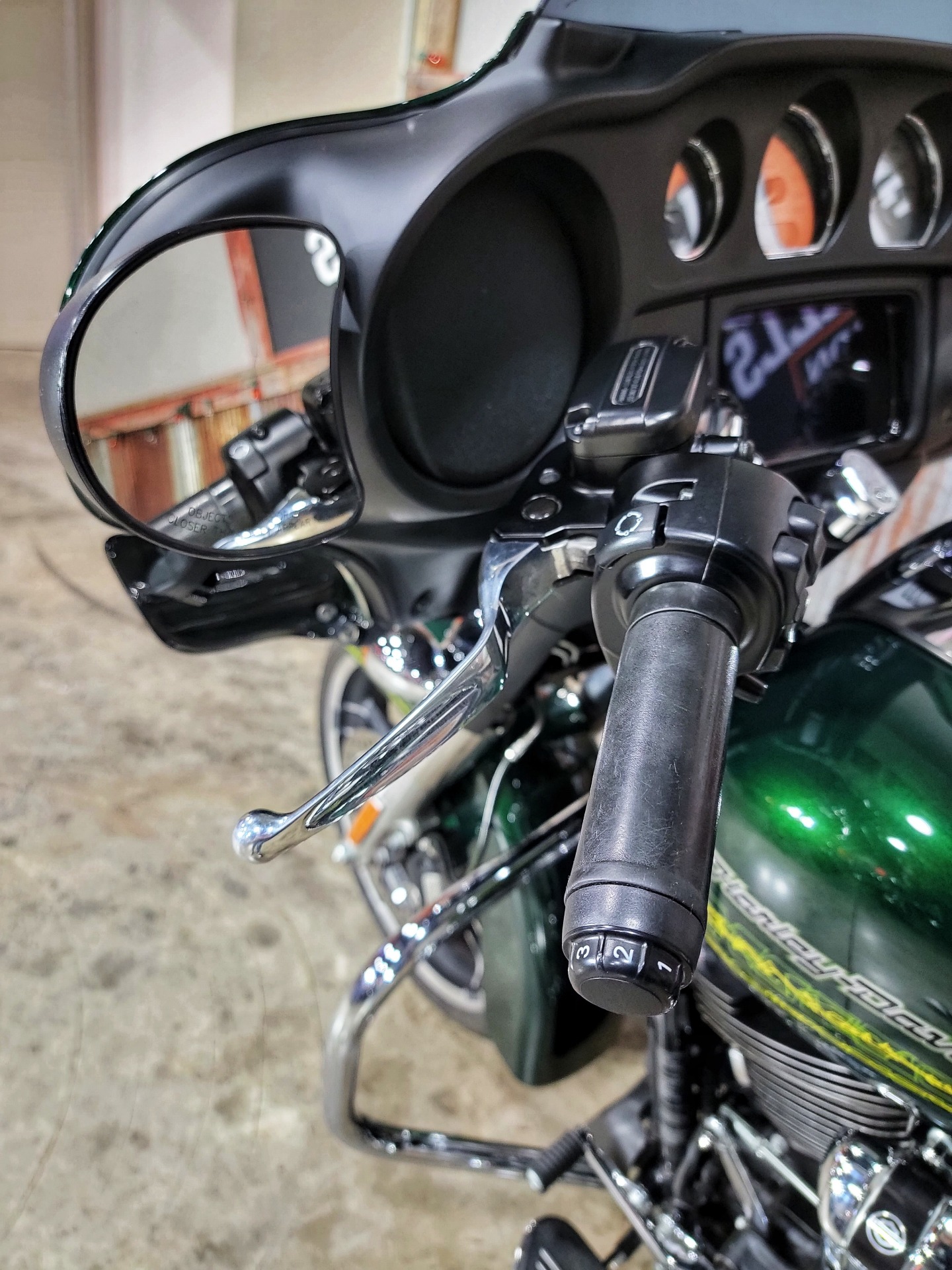2019 Harley-Davidson Street Glide® in Chippewa Falls, Wisconsin - Photo 18