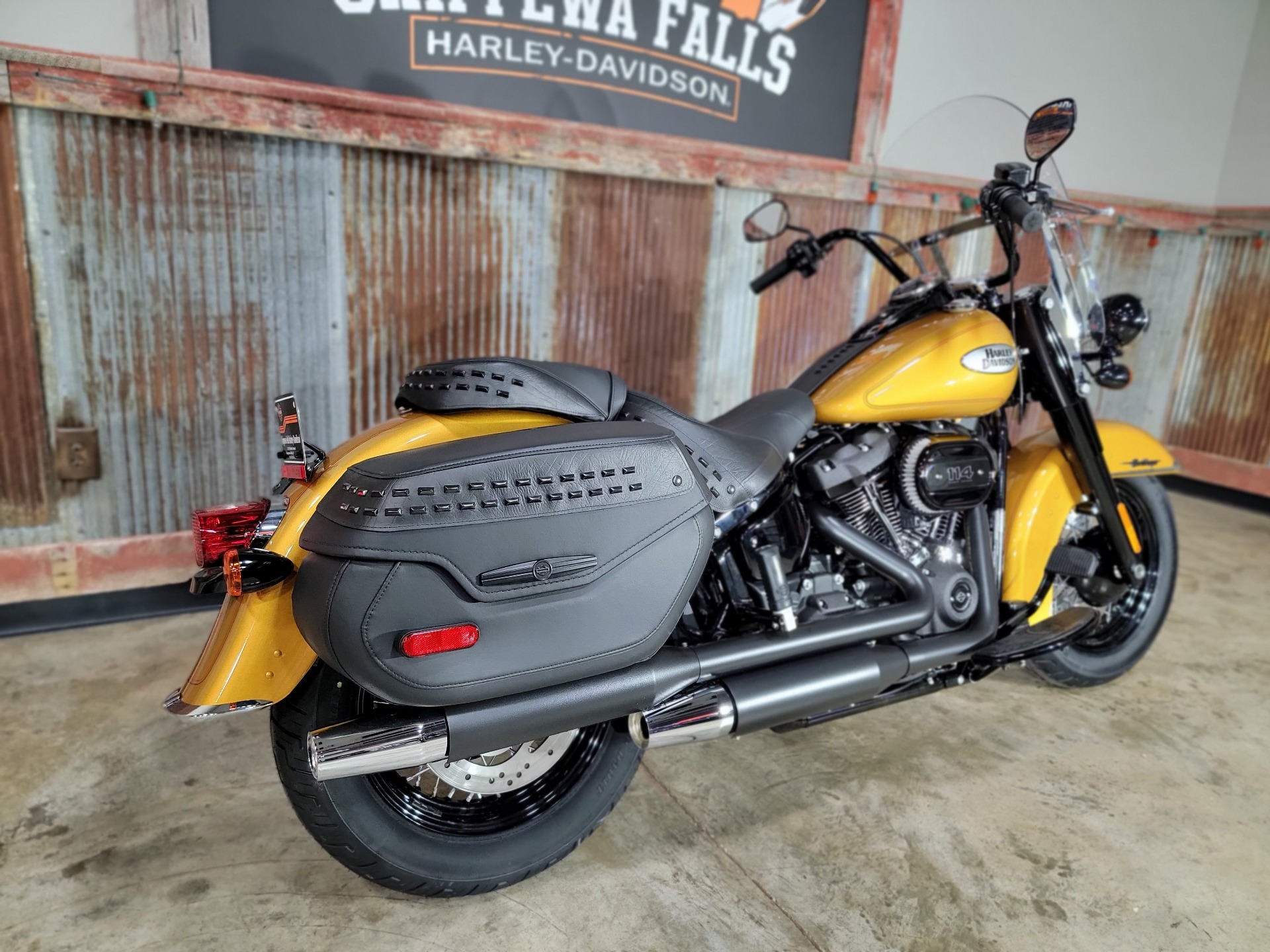 2023 Harley-Davidson Heritage Classic 114 in Chippewa Falls, Wisconsin - Photo 5