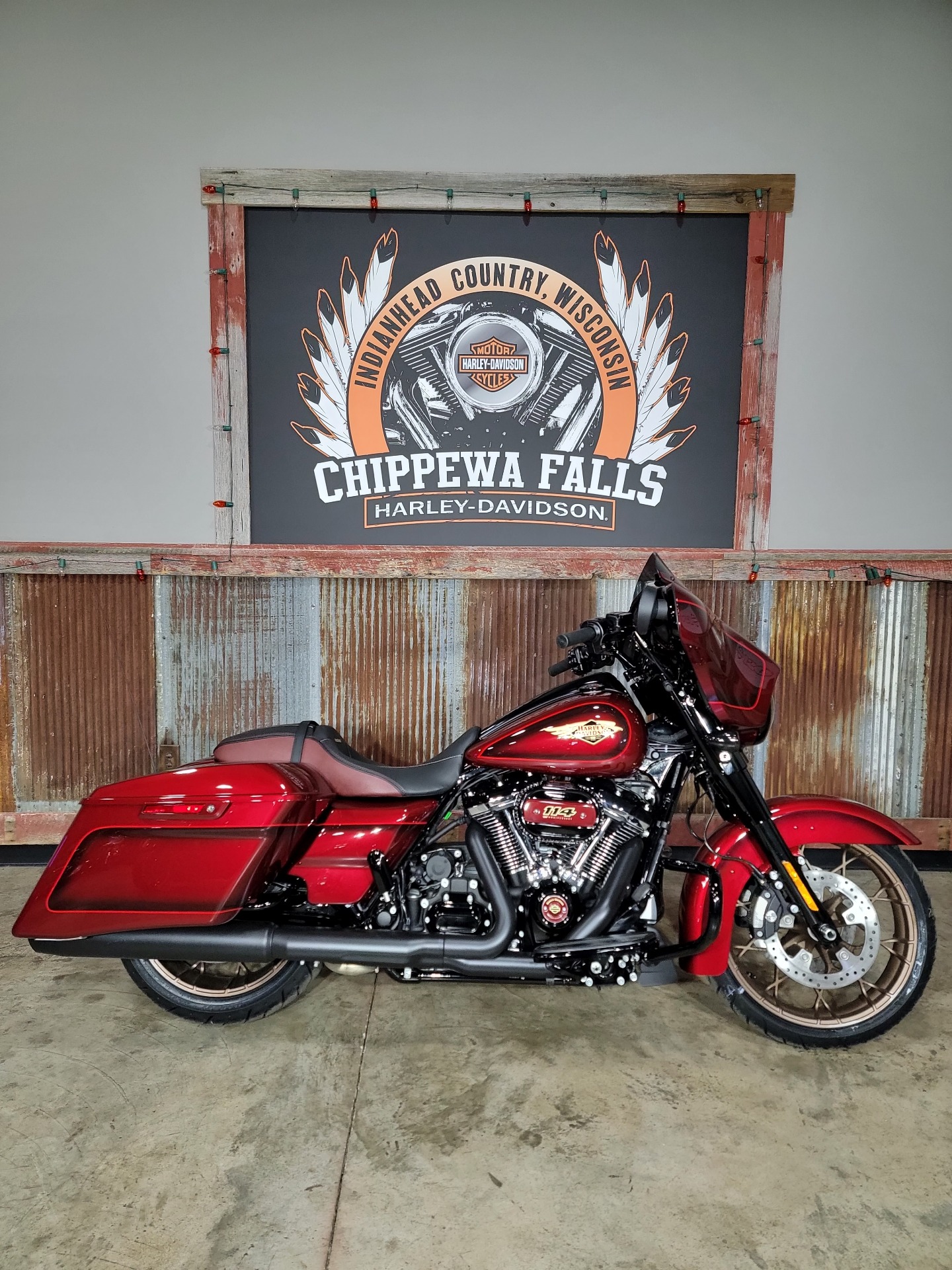 2023 Harley-Davidson Street Glide® Anniversary in Chippewa Falls, Wisconsin - Photo 2