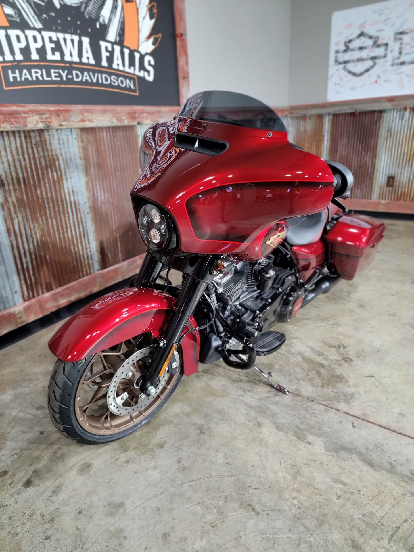 2023 Harley-Davidson Street Glide® Anniversary in Chippewa Falls, Wisconsin - Photo 15