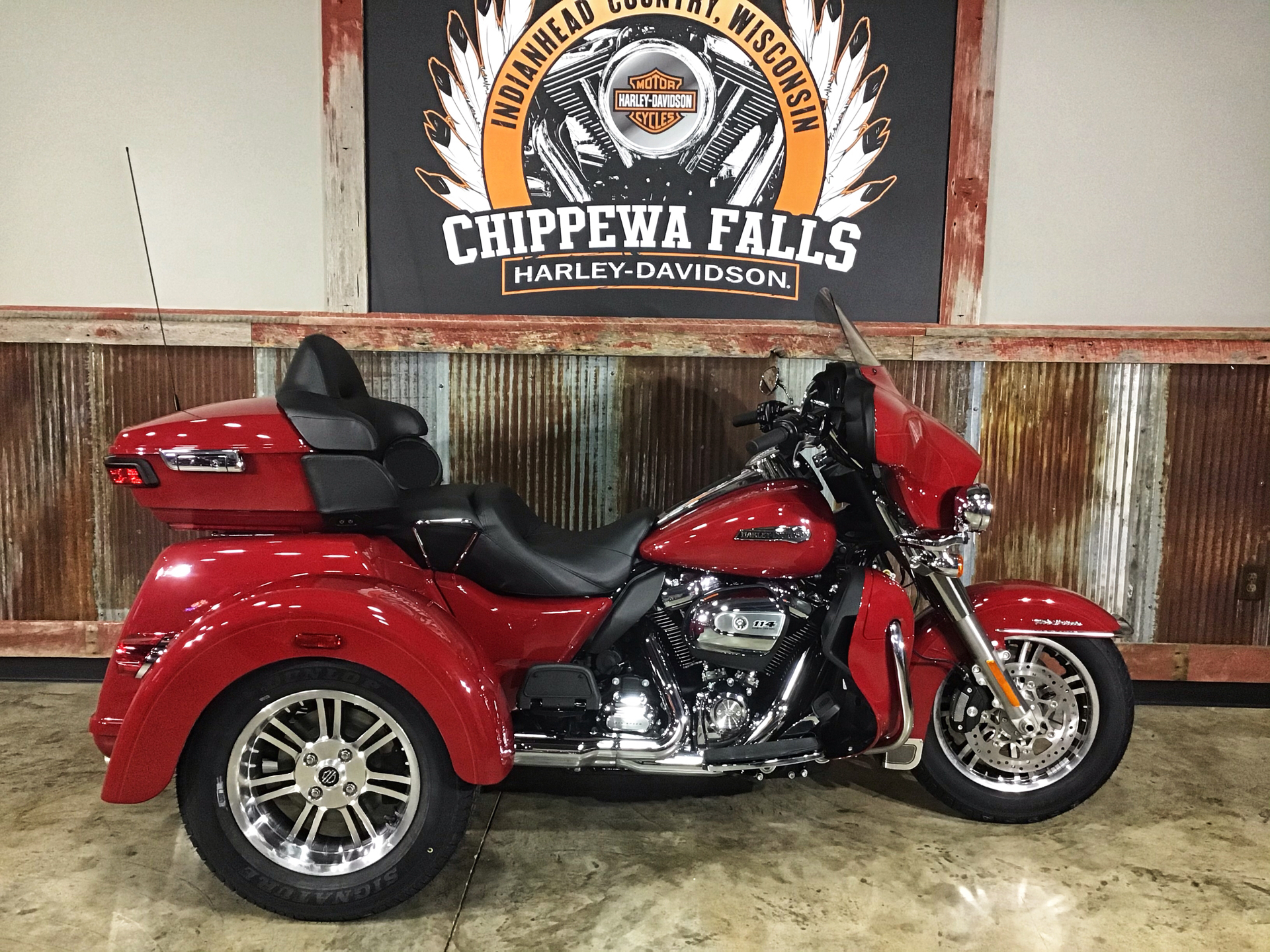 New 2021 Harley Davidson Tri Glide Ultra Billiard Red Motorcycles In Chippewa Falls Wi Tk850516
