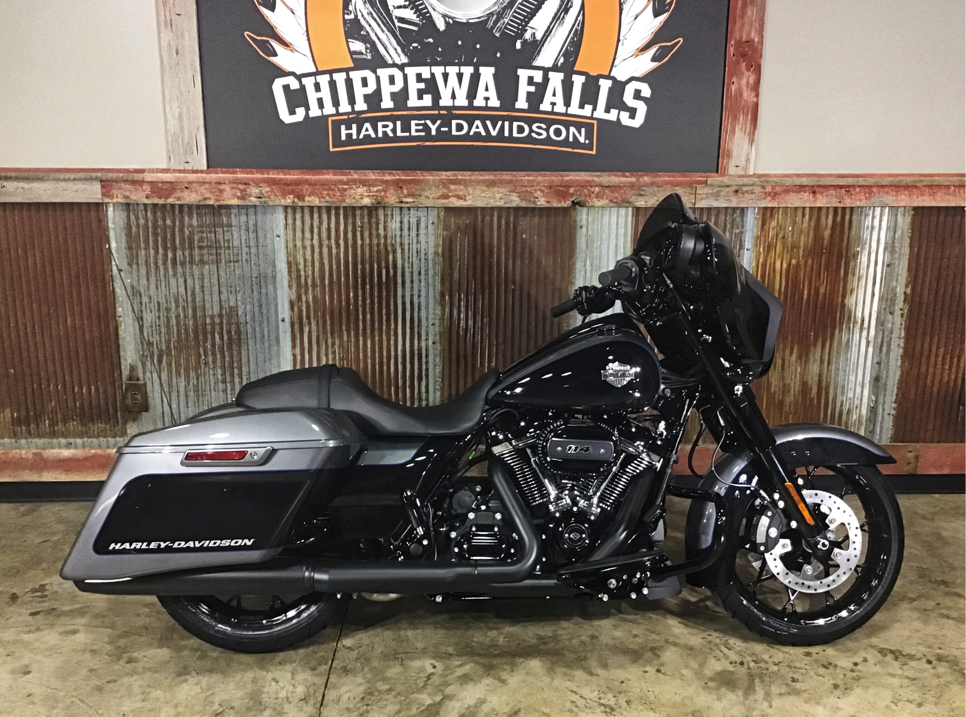 New 2021 Harley Davidson Street Glide Special Gauntlet Gray Metallic Vivid Black Black Pearl Option Motorcycles In Chippewa Falls Wi Fl618220