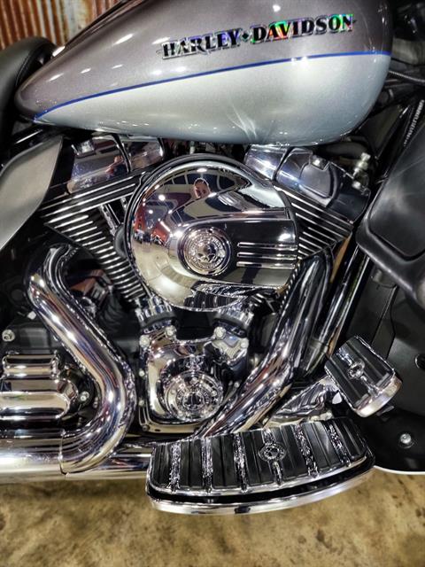 2014 Harley-Davidson Ultra Limited in Chippewa Falls, Wisconsin - Photo 8